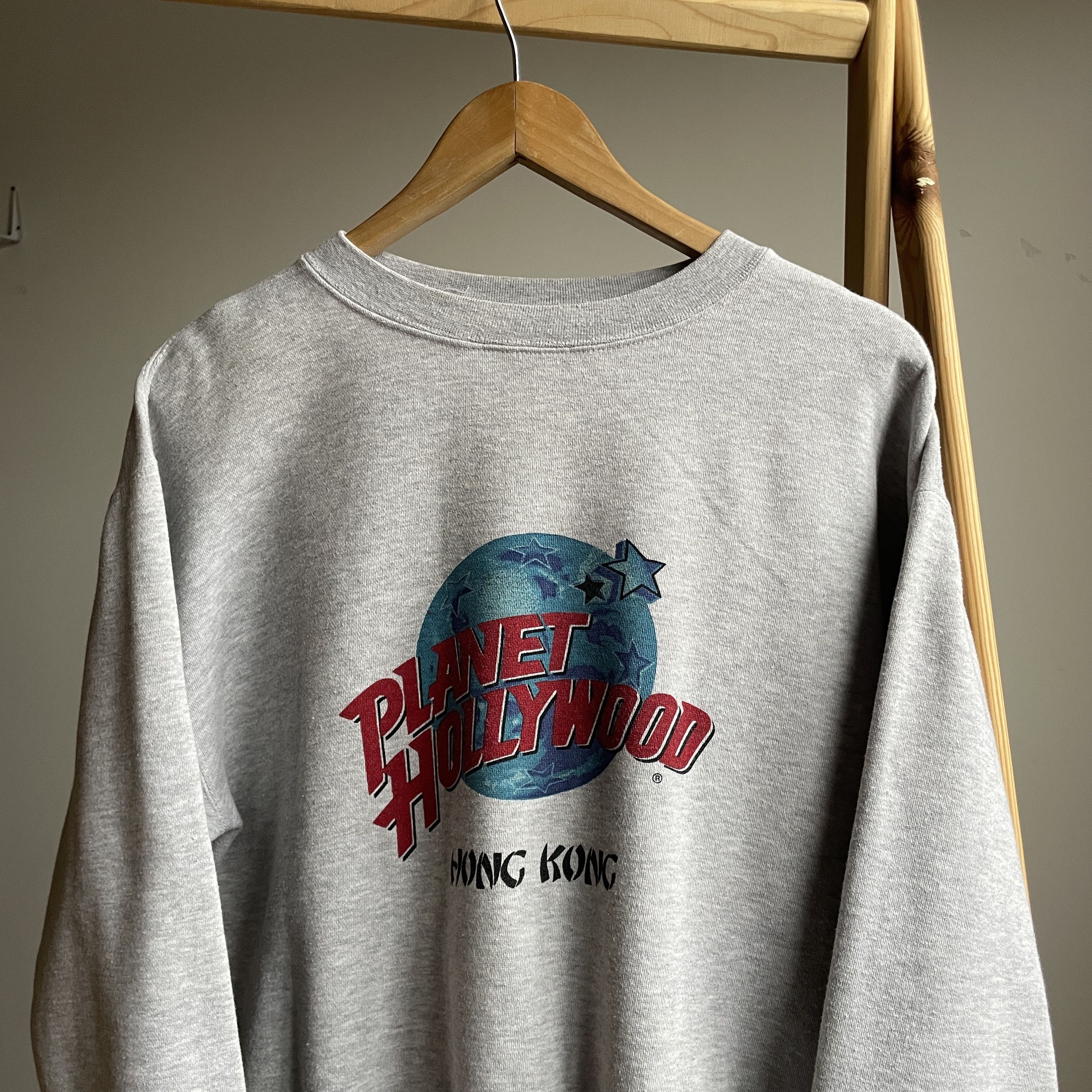 Planet Hollywood Planet Hollywood Hong Kong Vintage 1991 Sweatshirt Size M Size US M / EU 48-50 / 2 - 3 Thumbnail