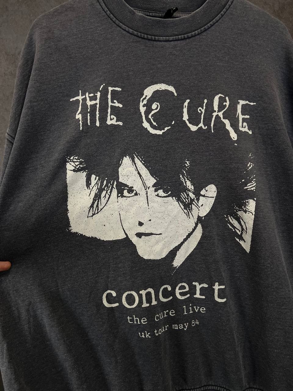 Band Tees The Cure rock band sweatshirt Size US M / EU 48-50 / 2 - 3 Thumbnail
