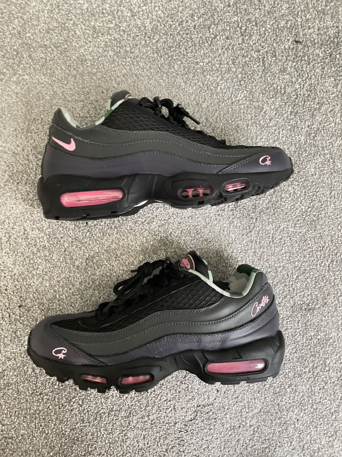 Corteiz × Nike Nike Air Max 95 SP (Corteiz Pink Beam) Size US 9.5 / EU 42-43 - 1 Thumbnail