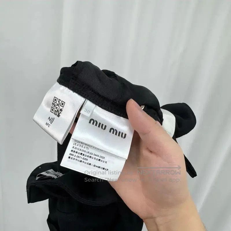 Miu Miu Miu Miu Black Wool Embroidered Logo Shorts . Size 23" - 7 Thumbnail
