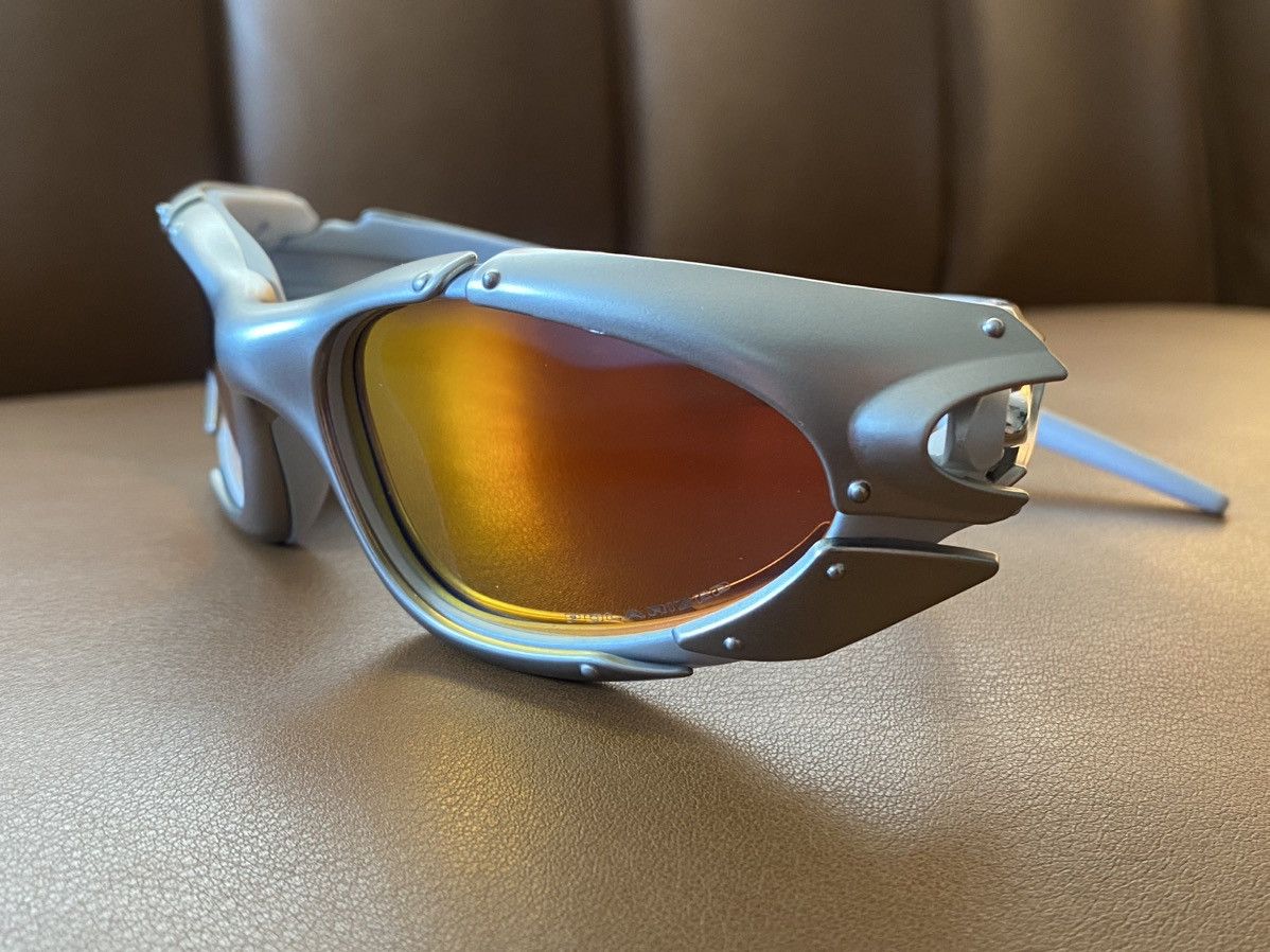 Oakley Plate - Slippy shades