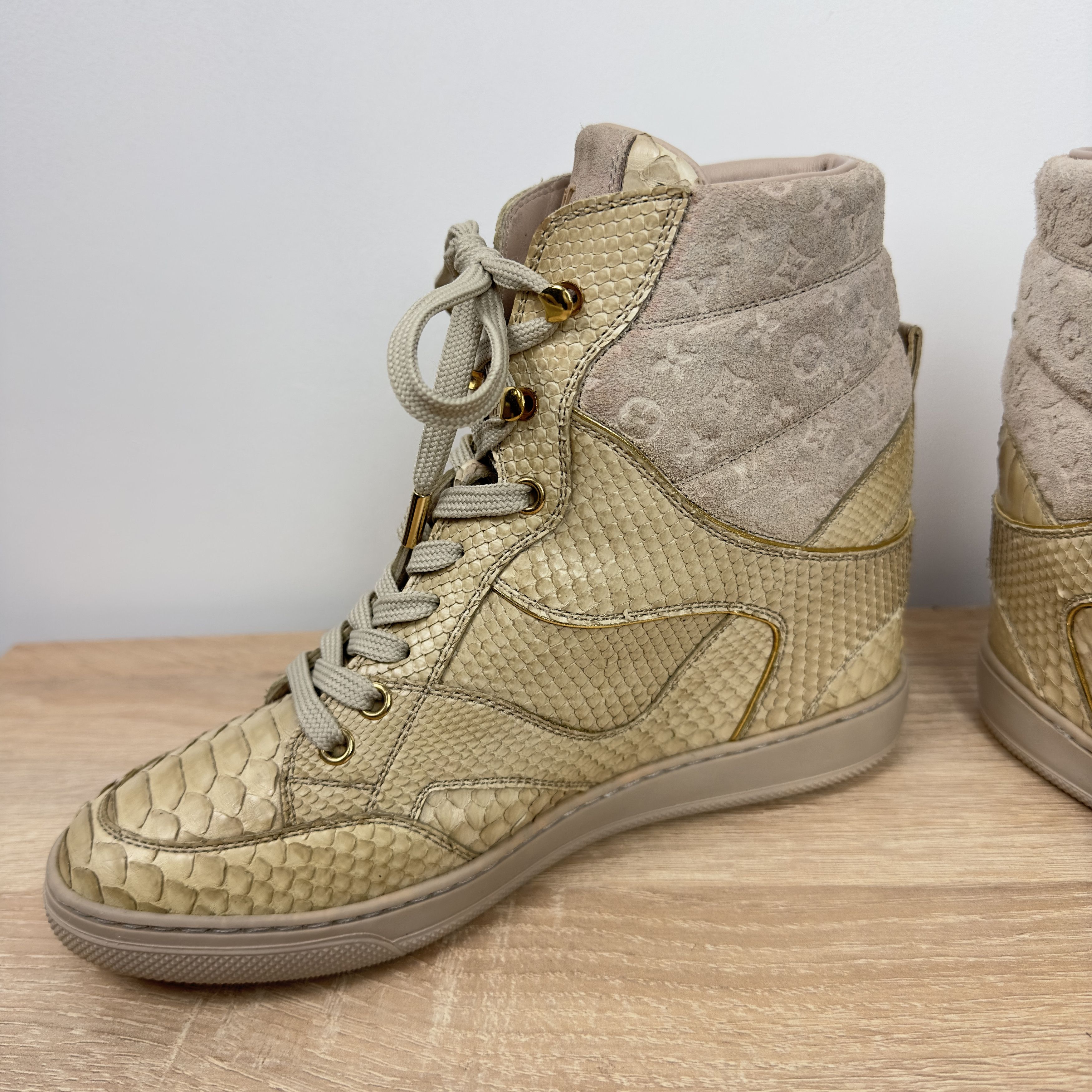 Louis Vuitton RARE Millenium Sneaker Boots Beige Python Skin 6 US Size US 6 / IT 36 - 9 Thumbnail