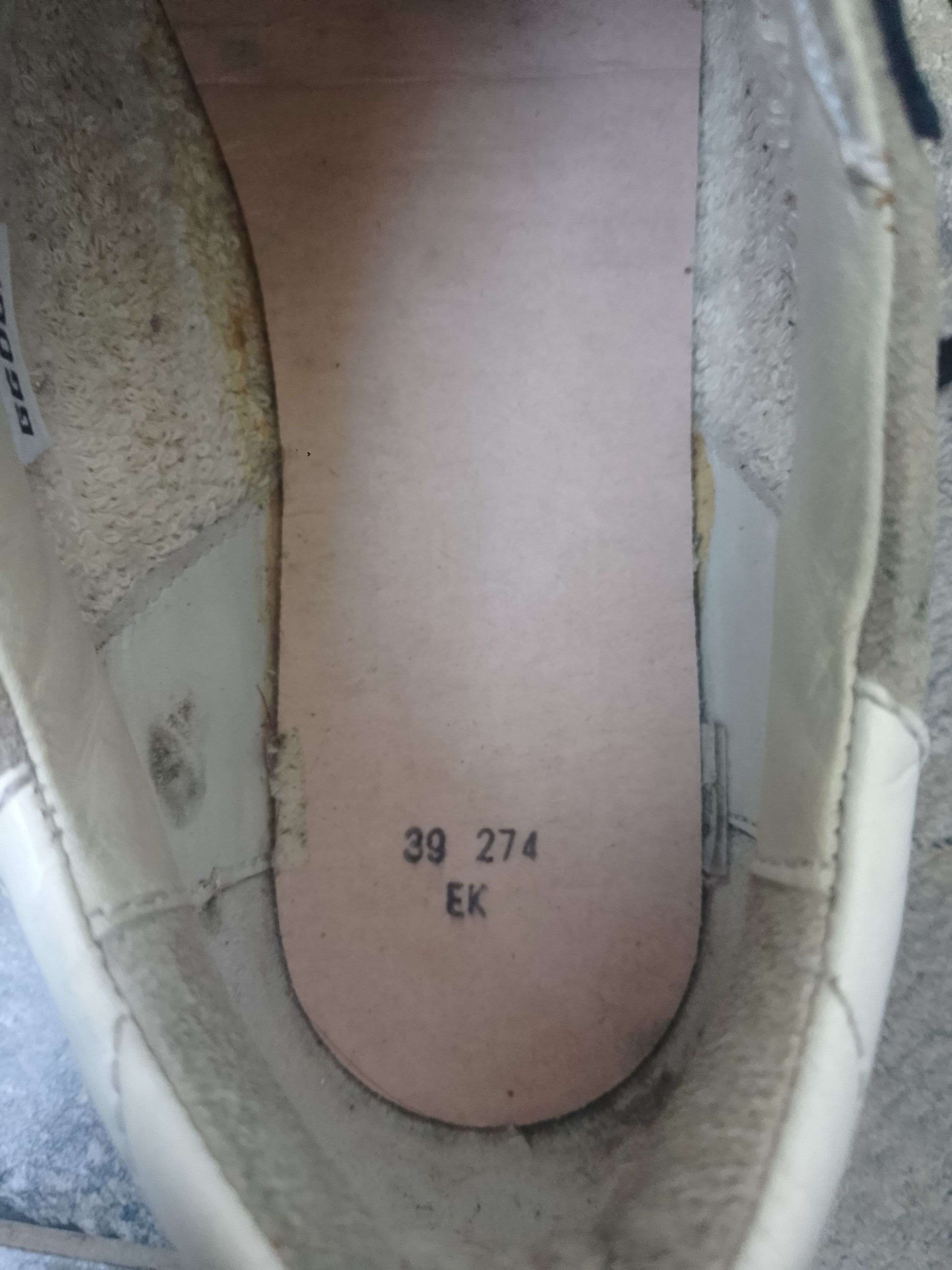 Golden Goose superstar suede low top sneakers Size US 9 / IT 39 - 6 Thumbnail