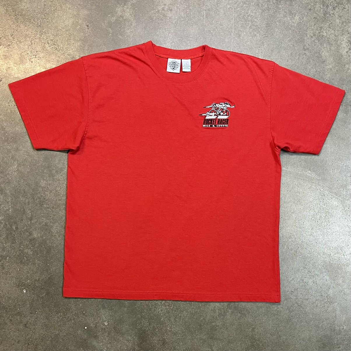 Vintage Vintage 90s Rocket Racer Wile E Coyote T Shirt Size US XL / EU 56 / 4 - 1 Thumbnail
