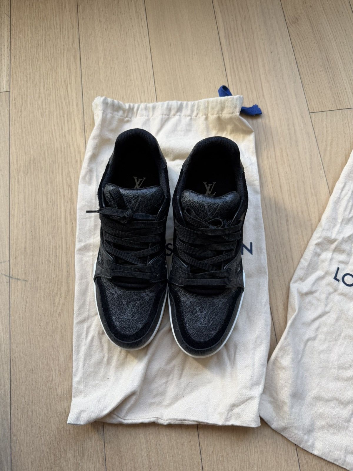 Louis Vuitton LV Trainers size 7.5UK US mens 8.5 Size US 8.5 / EU 41-42 - 3 Thumbnail