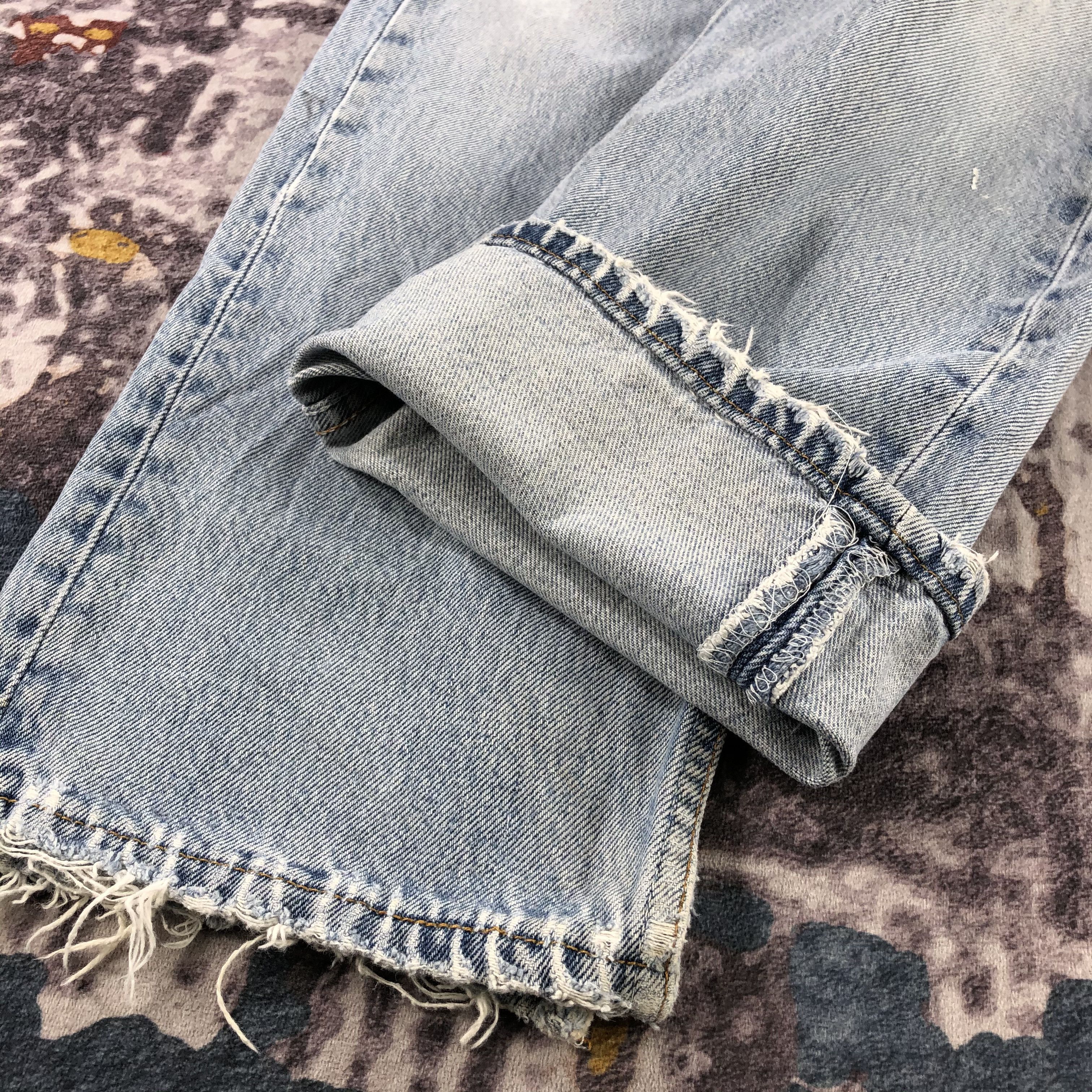 Levi's 90s Vintage Light Wash Levis 501 Jeans-JM3155 Size US 30 / EU 46 - 10 Thumbnail