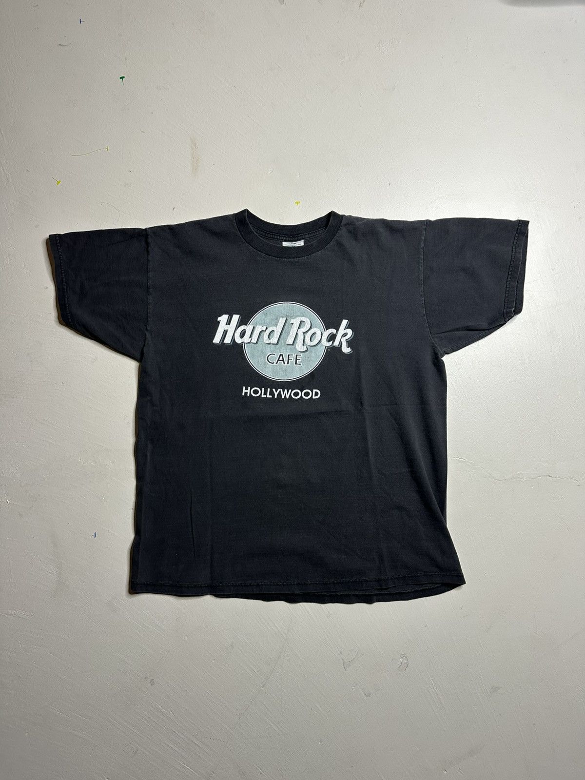 Hard Rock Cafe Vintage 90s Hard Rock Cafe Hollywood USA T Shirt w good fade Size US L / EU 52-54 / 3 - 3 Thumbnail