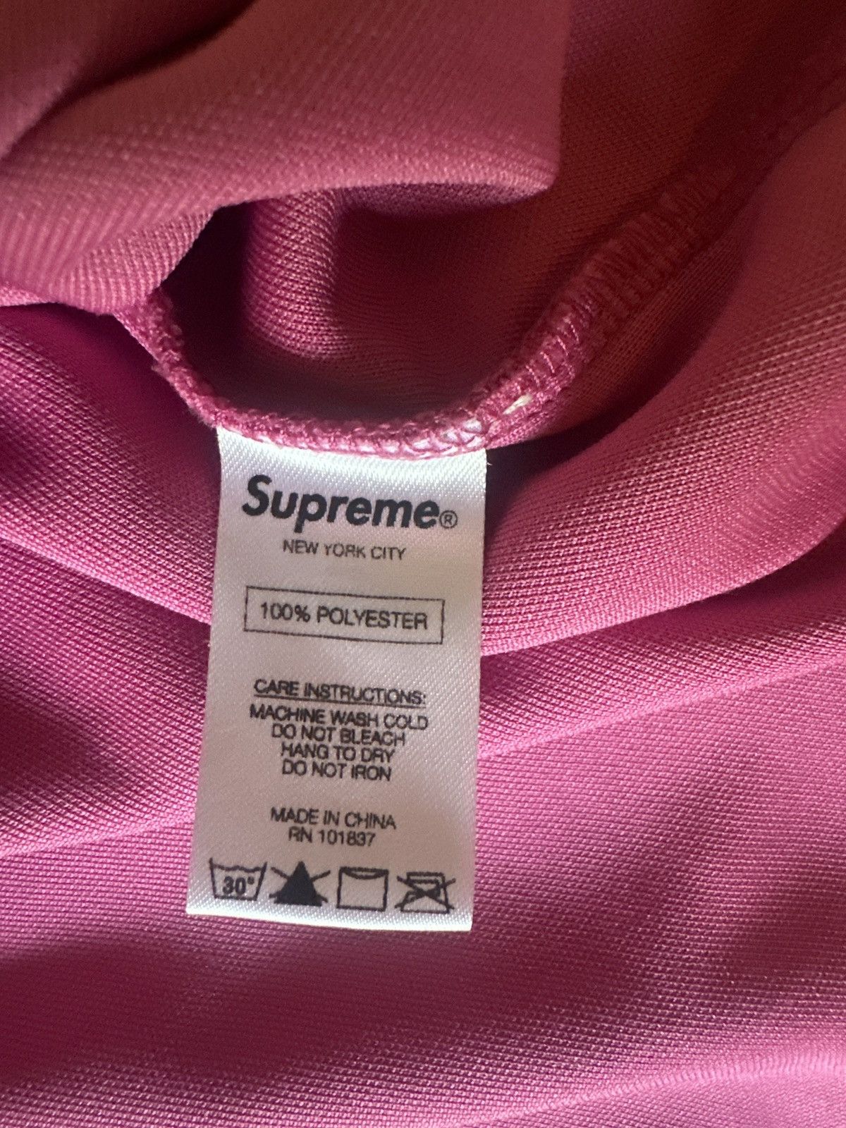 Supreme Supreme Snake Script Logo Baseball Jersey Pink Size L FW17 Size US L / EU 52-54 / 3 - 5 Thumbnail