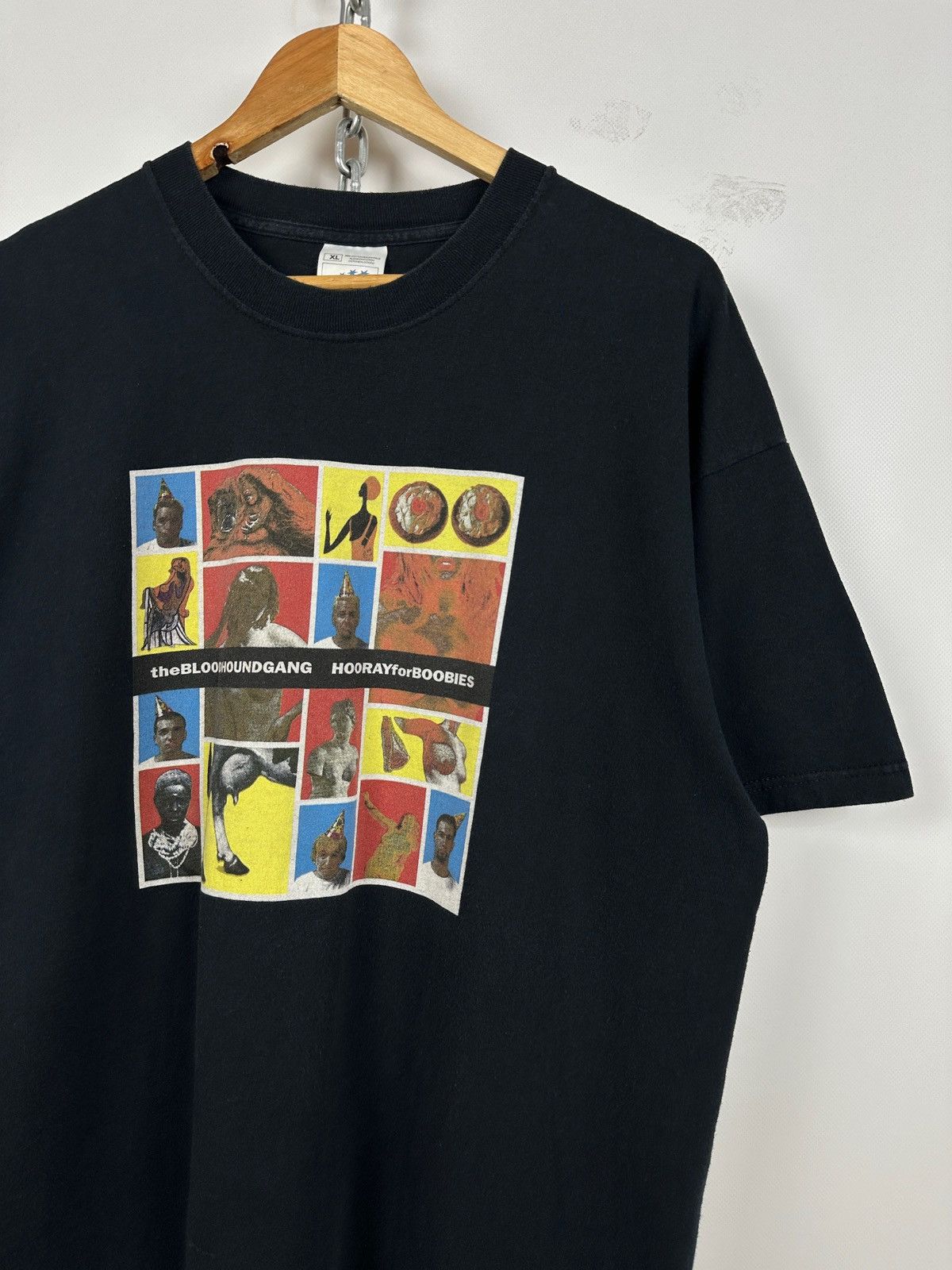 Band Tees 2000 Vintage The Bloodhound Gang Hooray For Boobies T-Shirt Size US XL / EU 56 / 4 - 6 Thumbnail