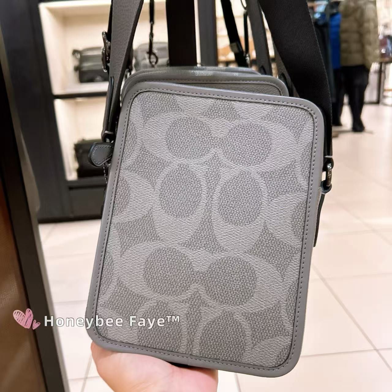 Coach Sullivan Crossbody Bag In Maxi Signature Canvas With Patches Size ONE SIZE - 4 Thumbnail