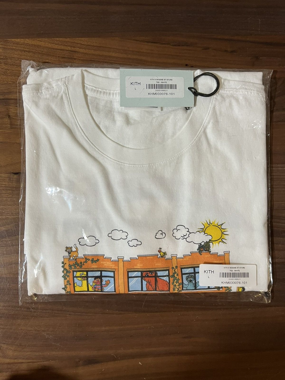 Kith Kith for Sesame Street Store Tee in White Size Large Size US L / EU 52-54 / 3 - 6 Thumbnail