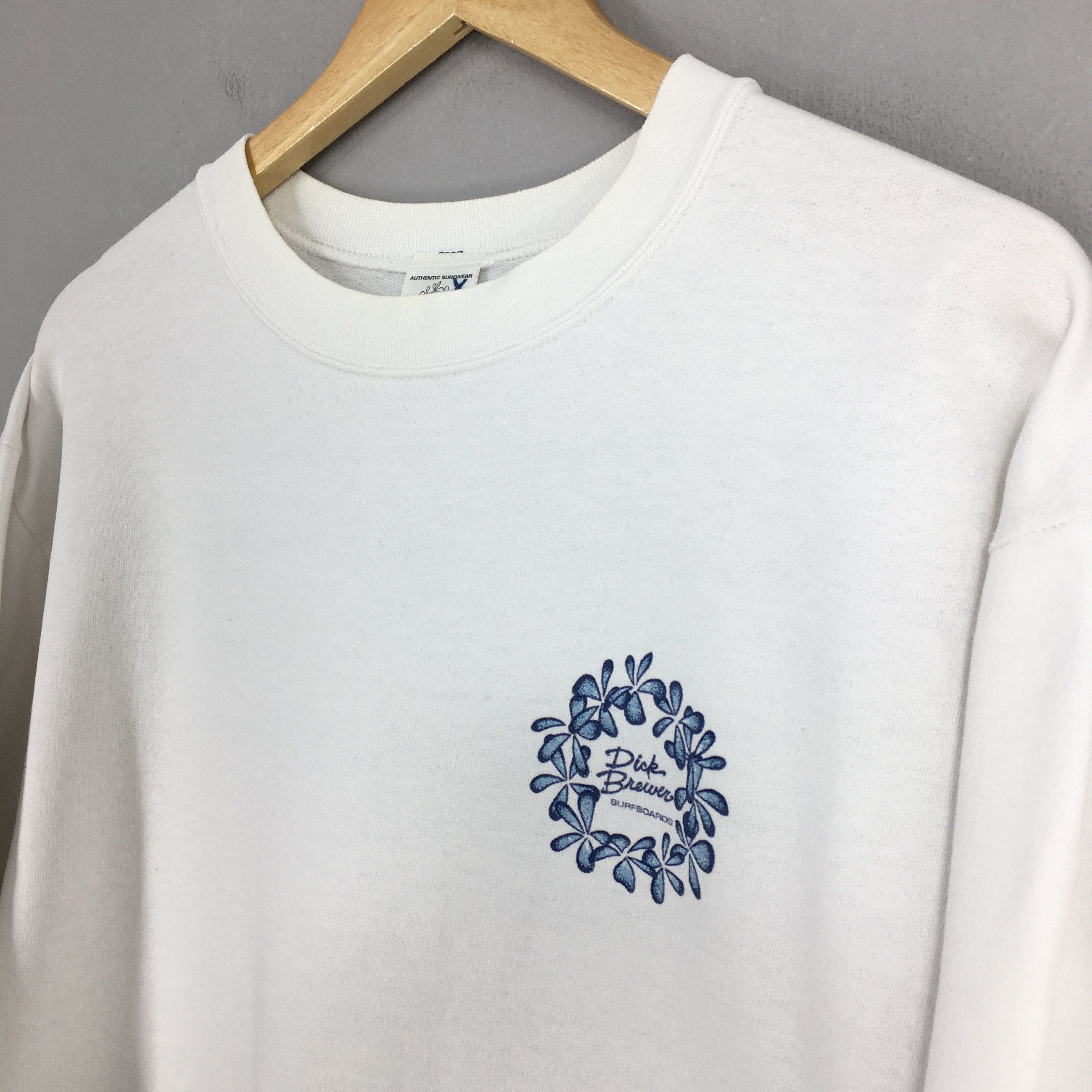 Vintage Vintage 90s Dick Brewer Hawaii Sweatshirt Medium Size US M / EU 48-50 / 2 - 3 Thumbnail
