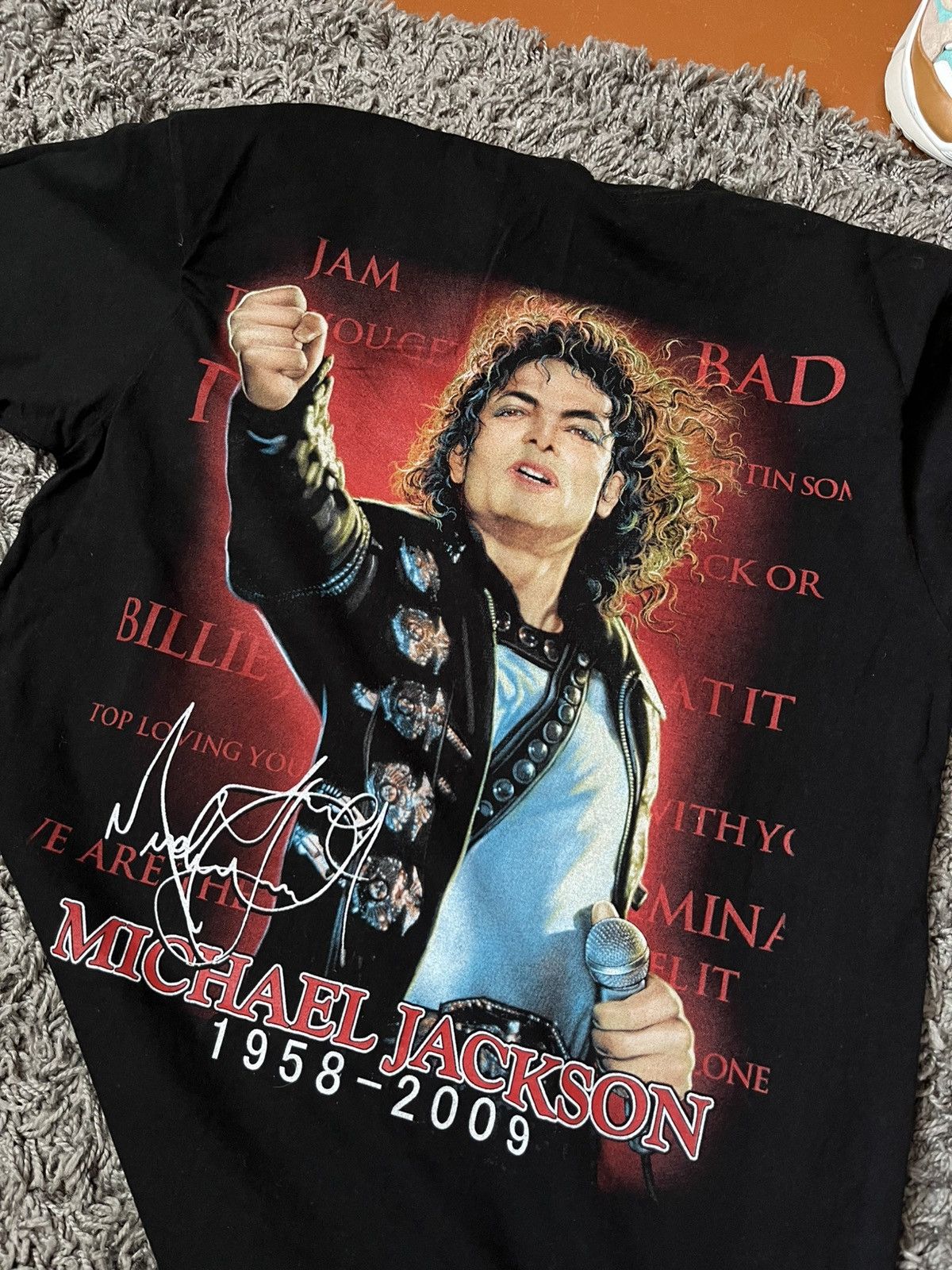 Michael Jackson Michael Jackson Signature Graphic Shirt - Double Sided Print Size US L / EU 52-54 / 3 - 5 Thumbnail
