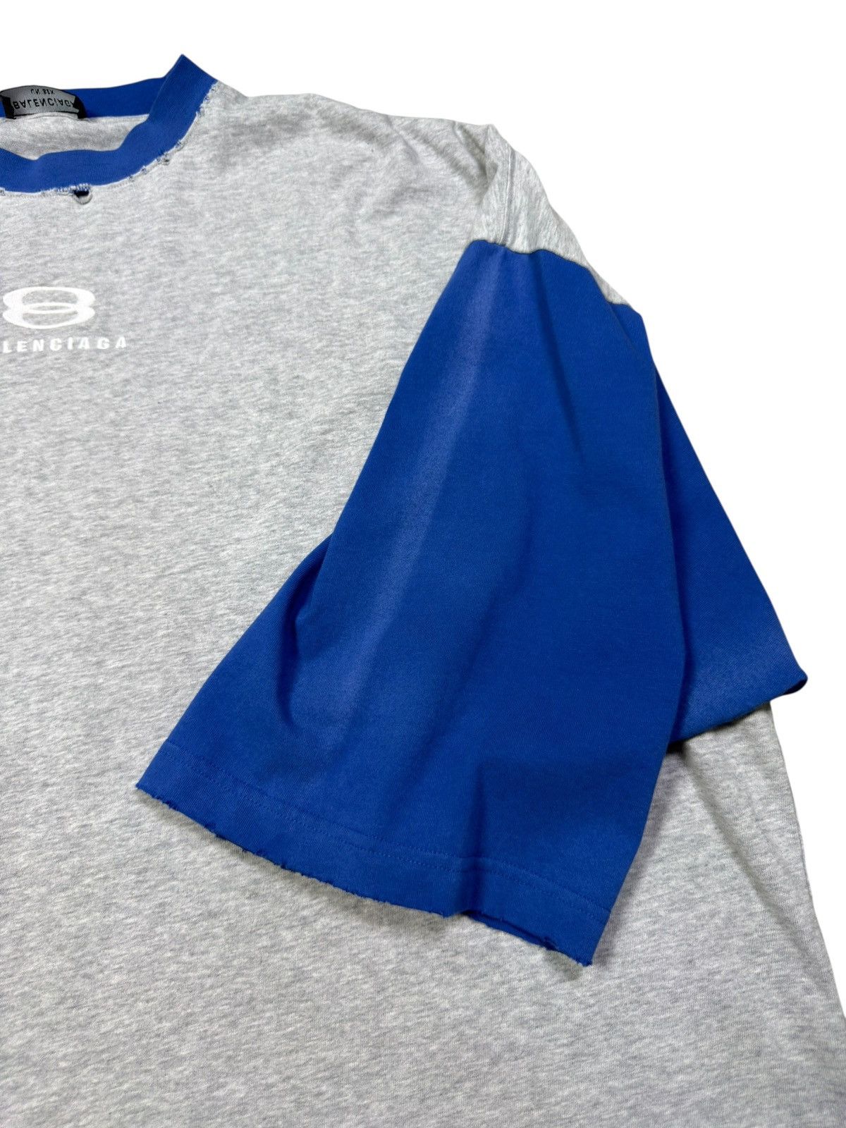 Balenciaga *RARE* BALENCIAGA DEMNA 1/1 UNITY ICON SPORT 2TONE TEE Size US S / EU 44-46 / 1 - 16 Thumbnail