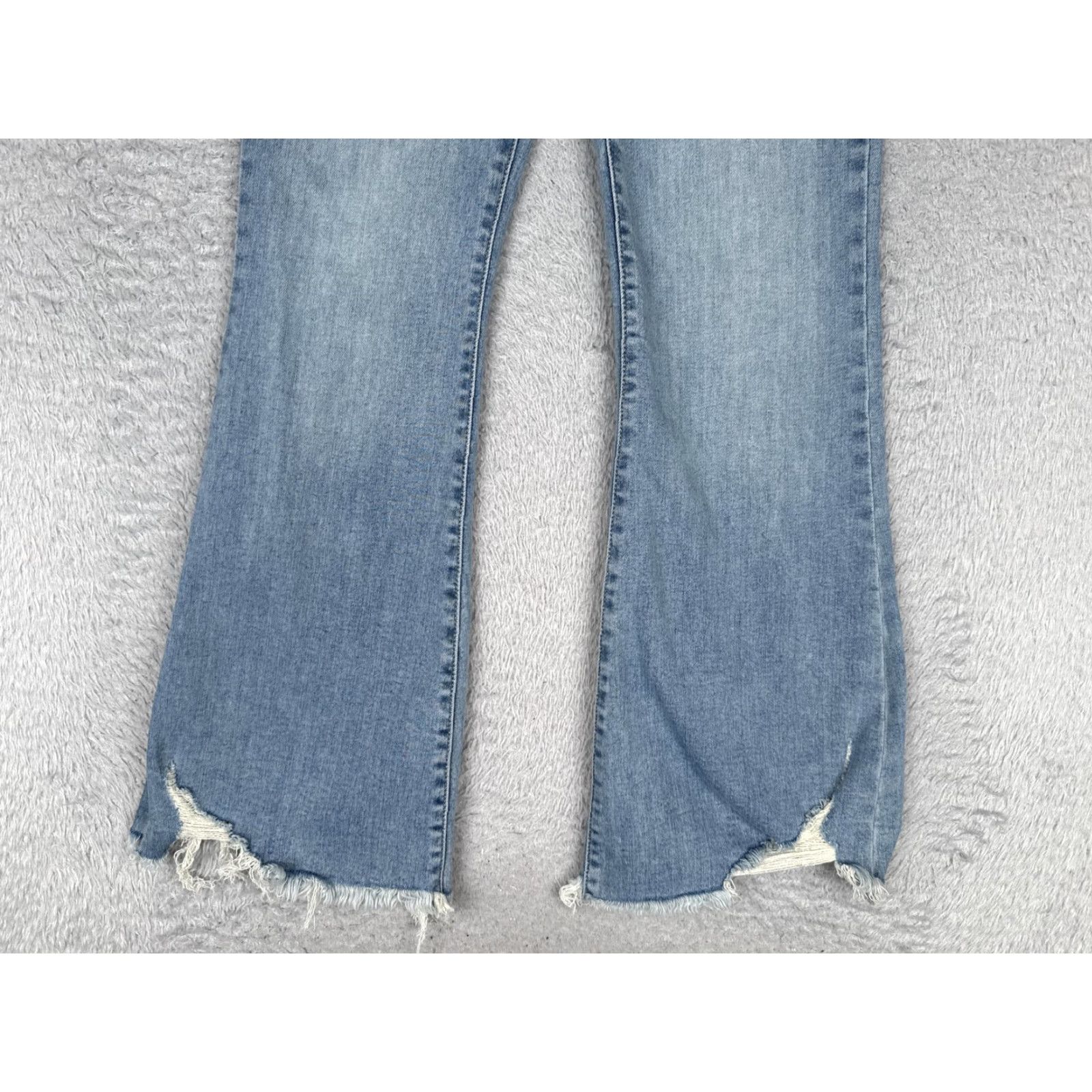 Vintage Hidden Jeans Womens 26 Blue Light Wash High Rise Flared 5-Pocket Distressed Stretch Denim 28in Inseam 90s Grunge City Vintage No Size 26" / US 2 / IT 38 - 2 Thumbnail