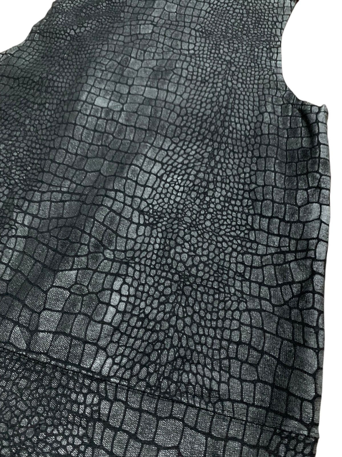 Tornado Mart 2000s Grosbec cyber python texture sleeveless hoodie lgb Size US L / EU 52-54 / 3 - 11 Thumbnail