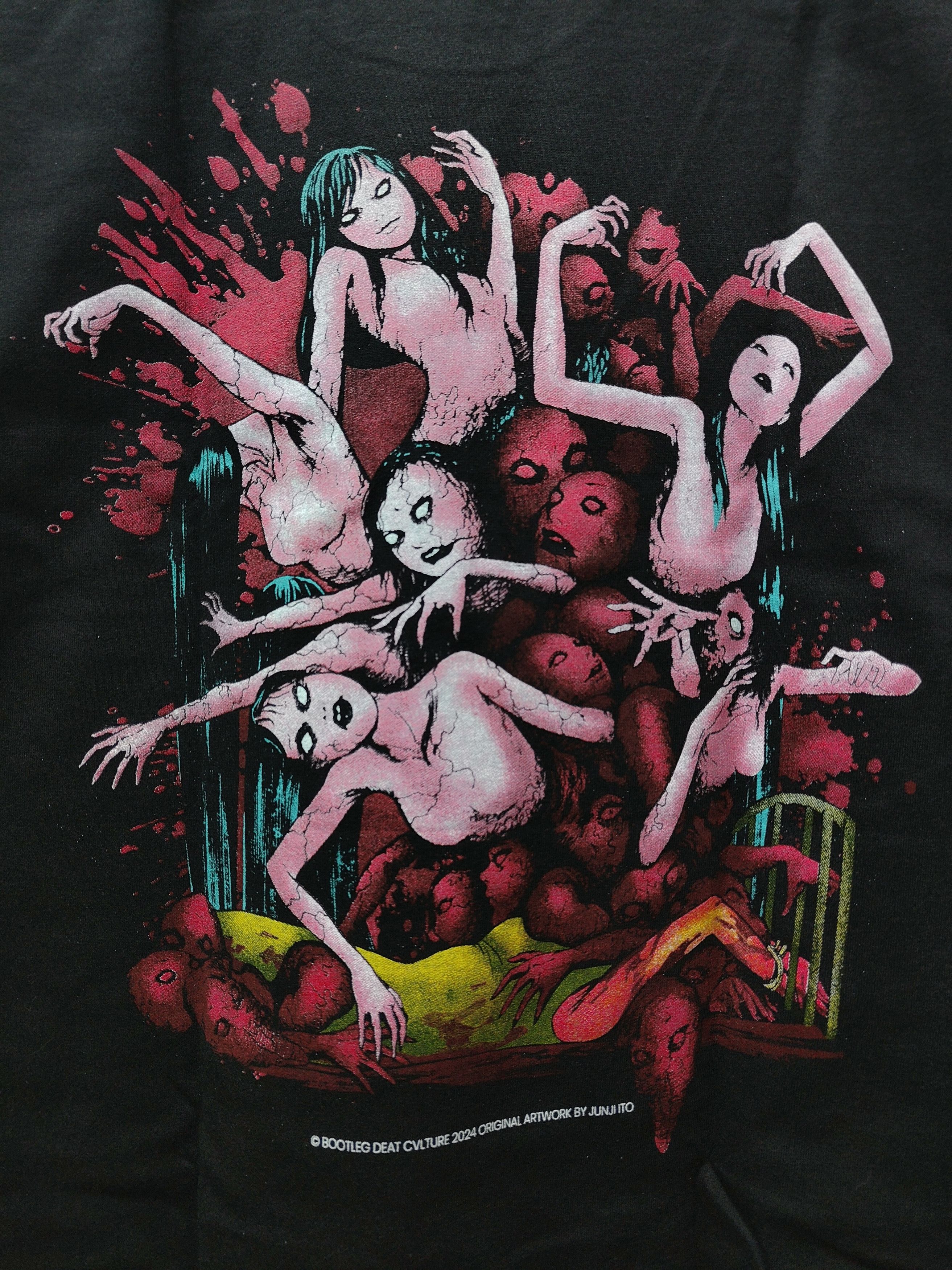 Anime Junji Ito Tomie T-shirt Size US XL / EU 56 / 4 - 7 Thumbnail