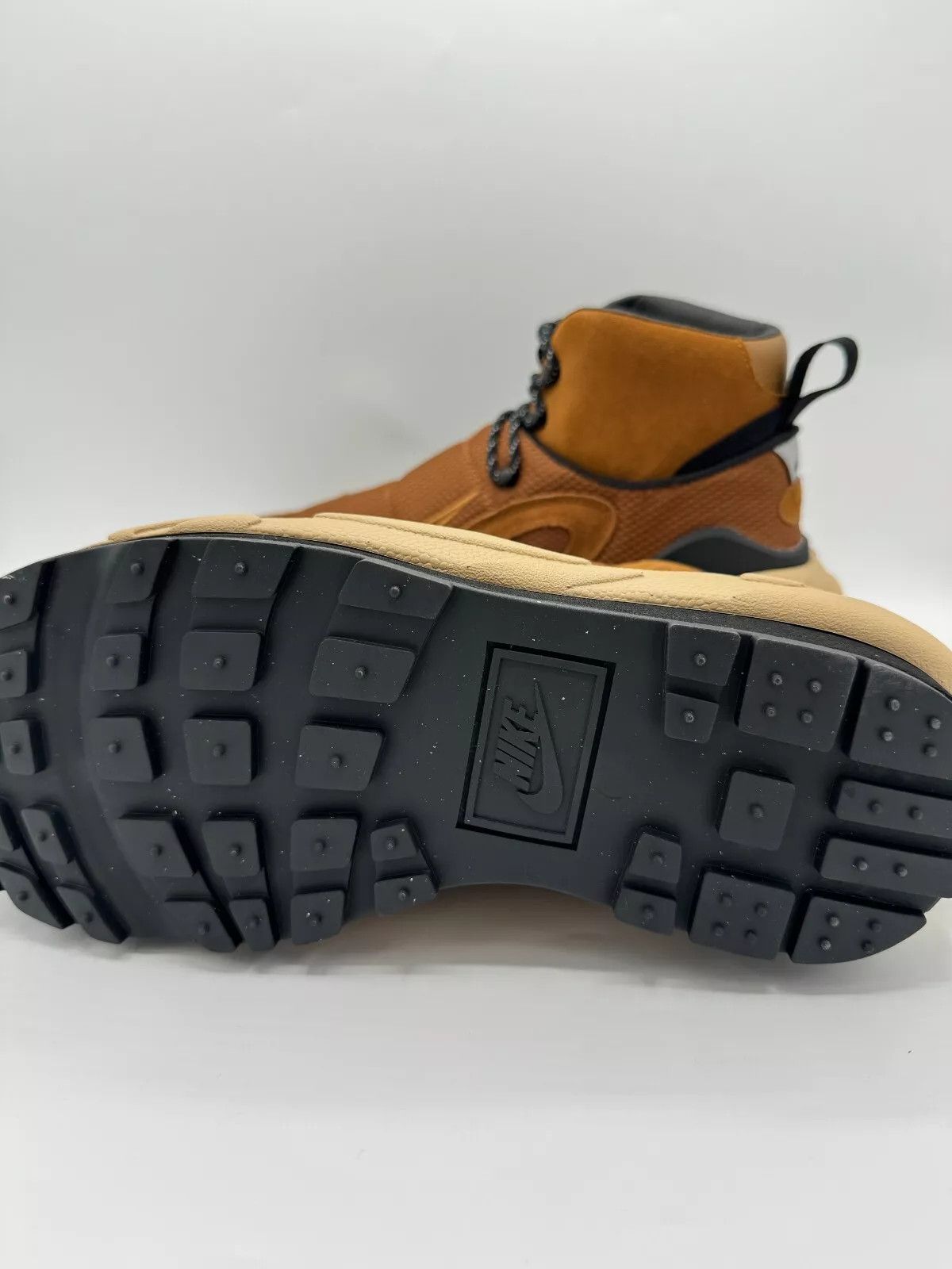 Nike × Sacai Sacai x Nike Magmascape High British Tan Brown Size US 9.5 / EU 42-43 - 5 Thumbnail