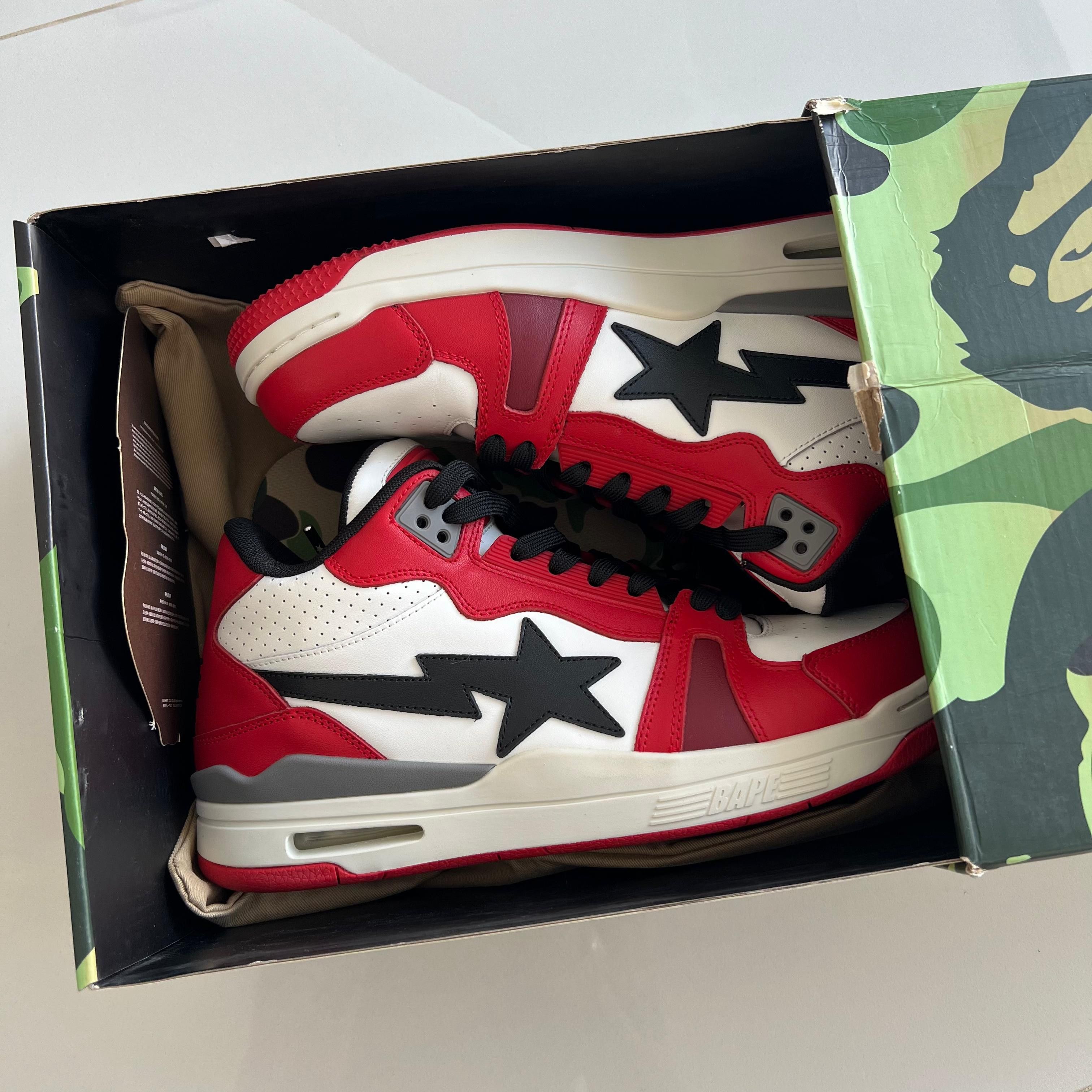 Bape Bape Clutch Sta Chicago Red/White 2023 Size US 10 / EU 43 - 2 Thumbnail