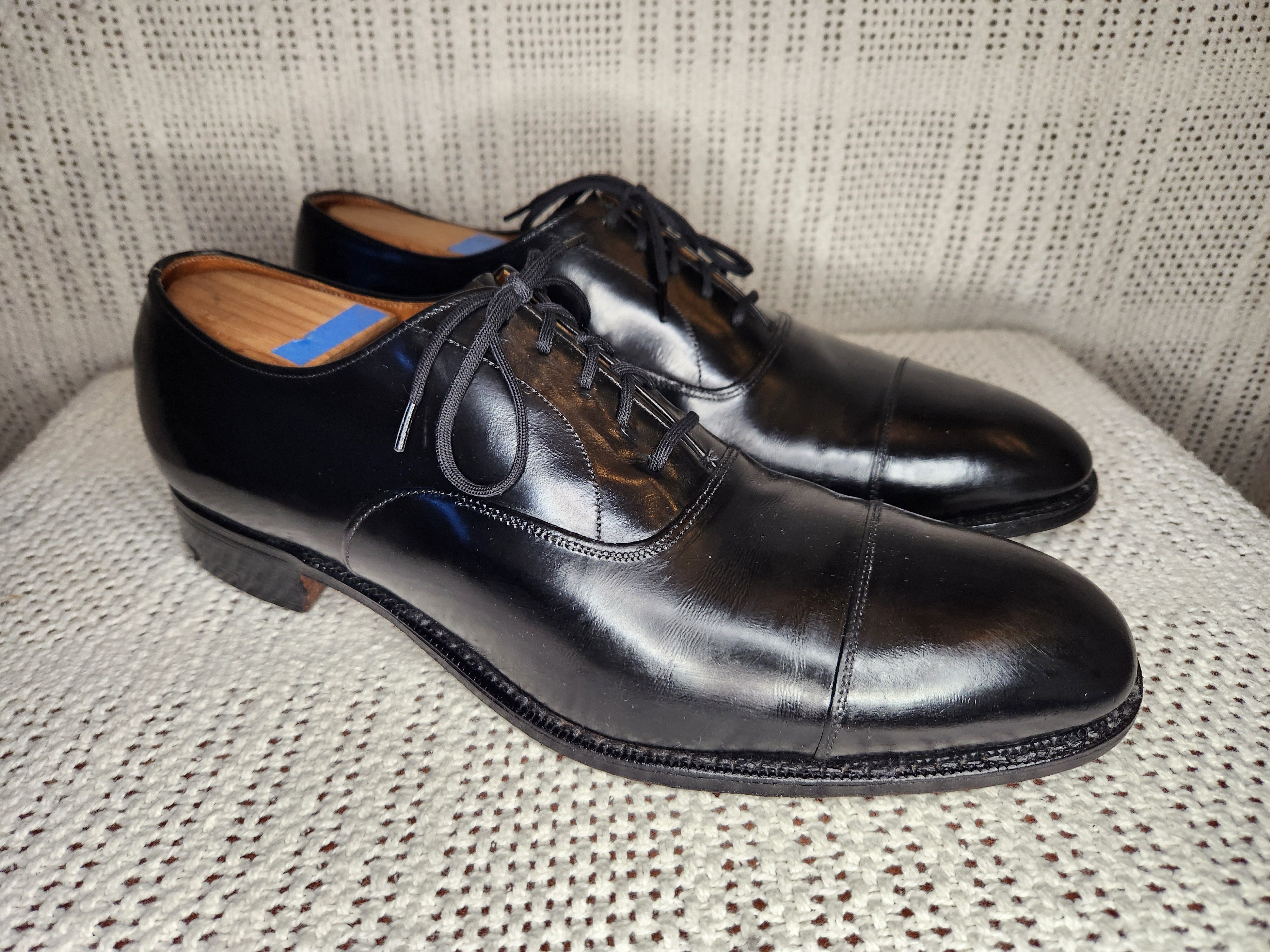 Church's BALMORAL CAPTOE Size US 11 / EU 44 - 2 Thumbnail