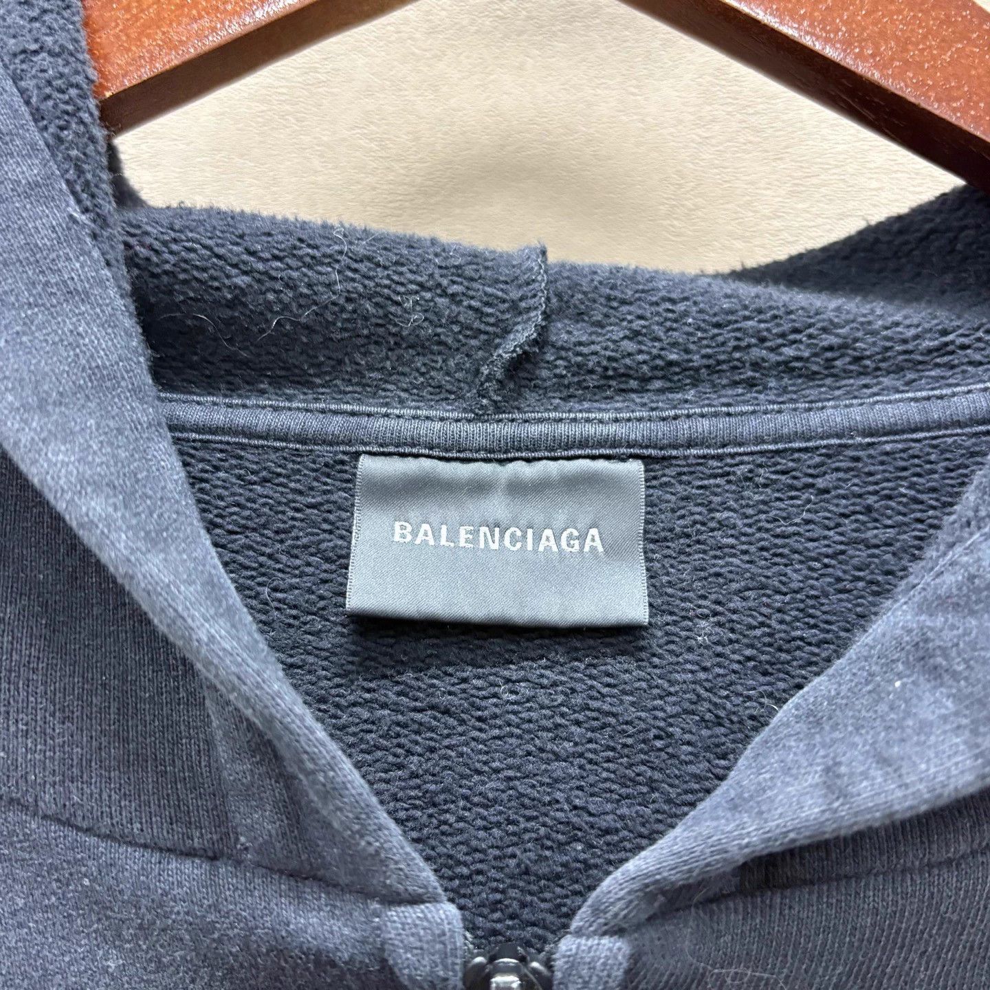 Balenciaga Balenciaga SNBN 26 Spring Britney Zip Hoodie S 99N Size US S / EU 44-46 / 1 - 3 Thumbnail
