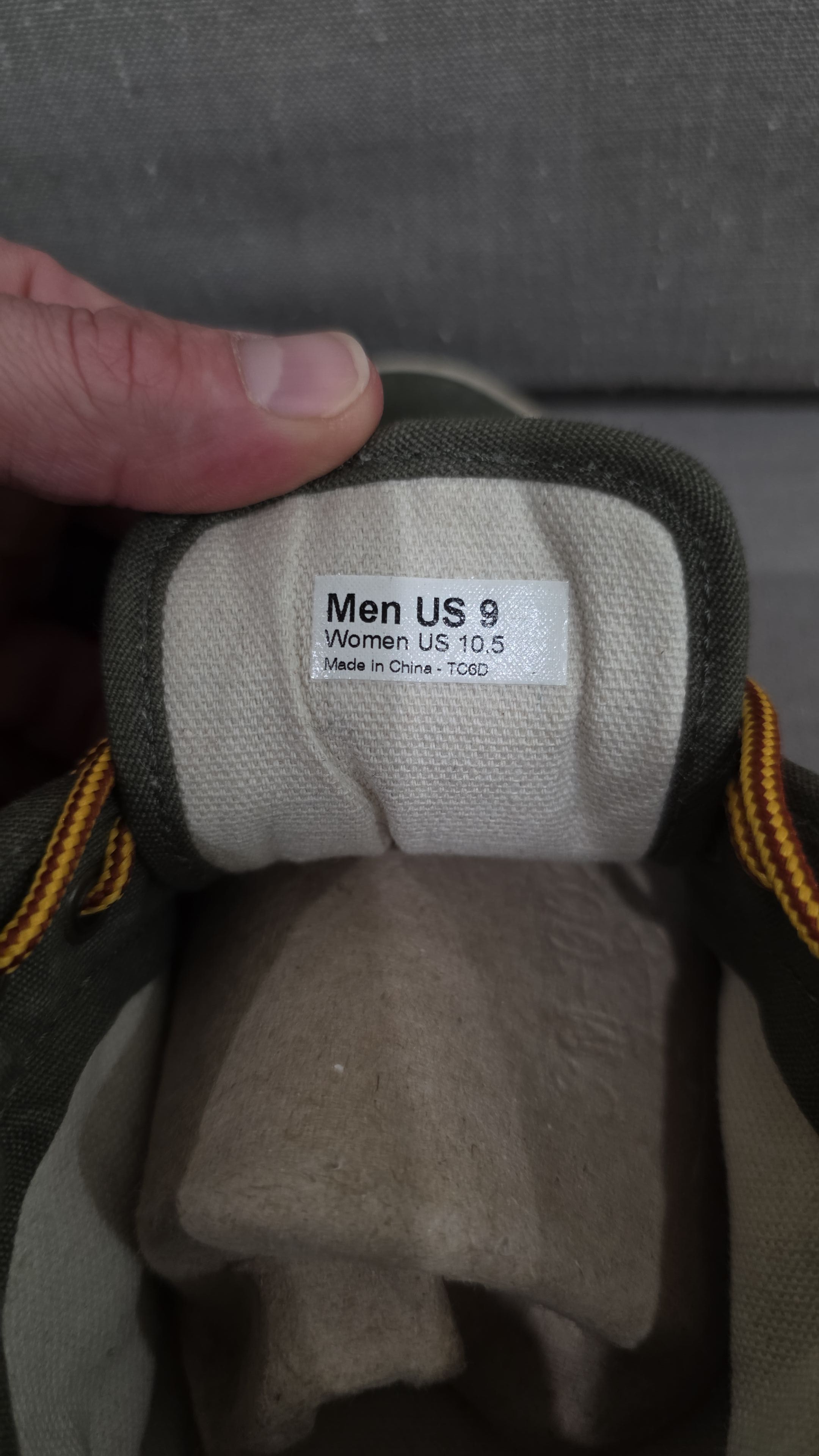 Vans Vans Camo Hi-Tops Size US 9 / EU 42 - 6 Thumbnail
