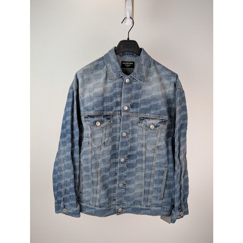 Balenciaga o1rshd1 Large Fit Denim Jacket in Blue Authentic Ring Size US M / EU 48-50 / 2 - 8 Thumbnail