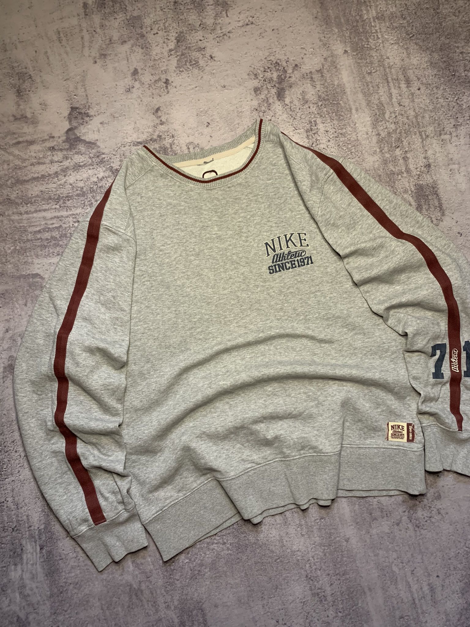 Nike Vintage Nike Sweatshirt Size US L / EU 52-54 / 3 - 3 Thumbnail