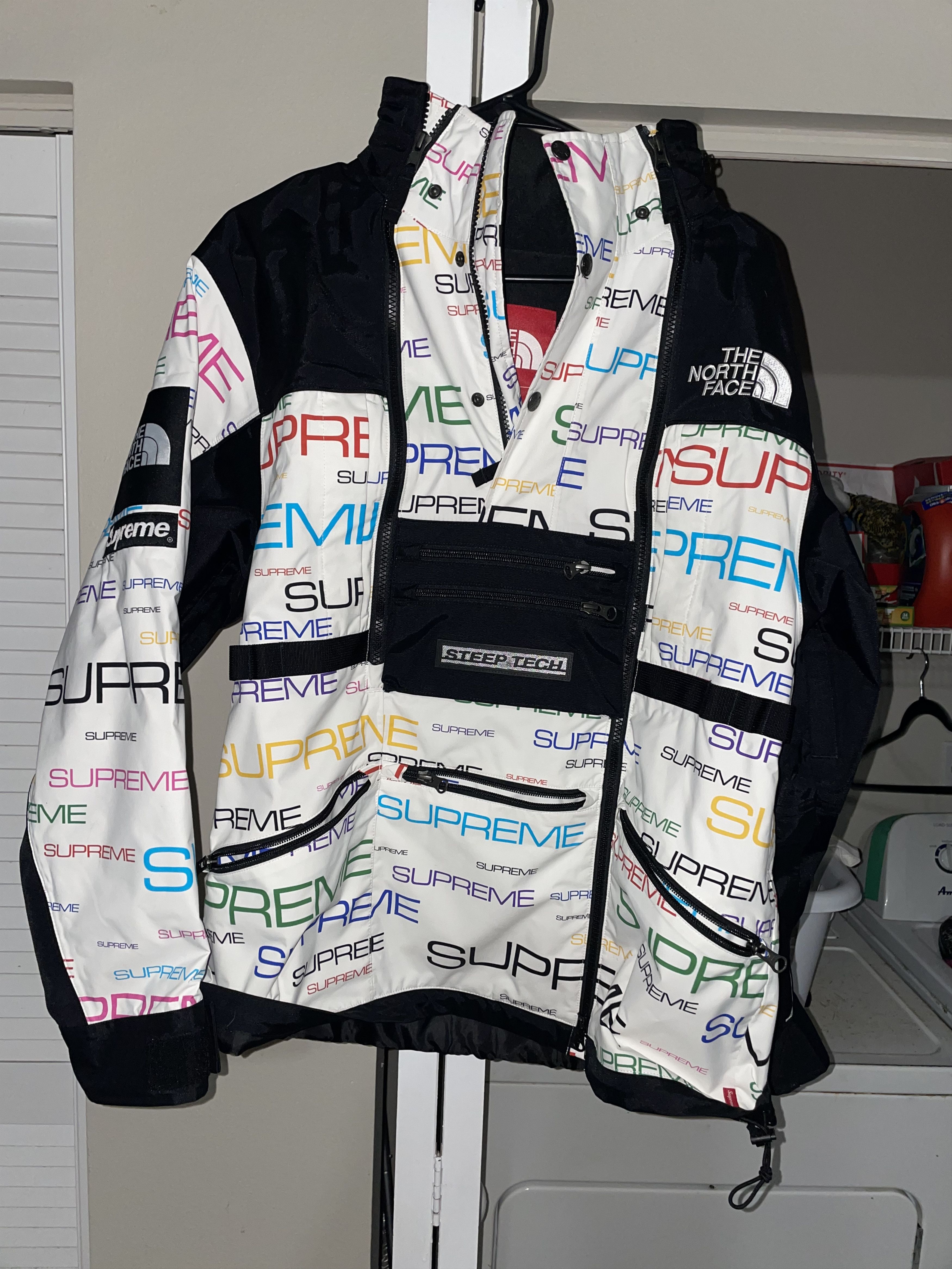 Supreme × The North Face Supreme The North Face Steep Tech Apogee Jacket size Medium Size US M / EU 48-50 / 2 - 1 Thumbnail