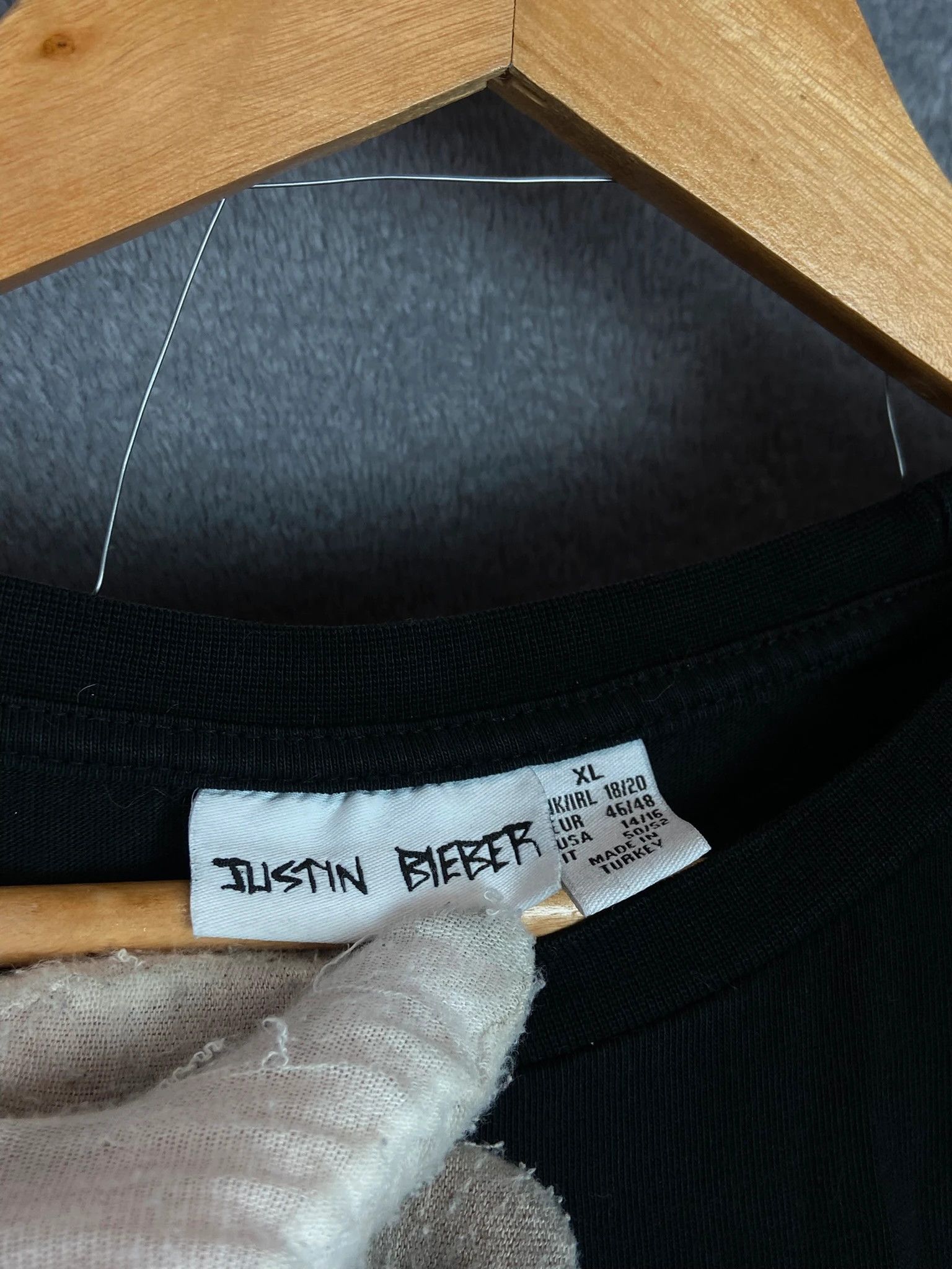 Justin Bieber Koszulka Justin Bieber czarna XL tour vintage tee Size US XL / EU 56 / 4 - 4 Thumbnail