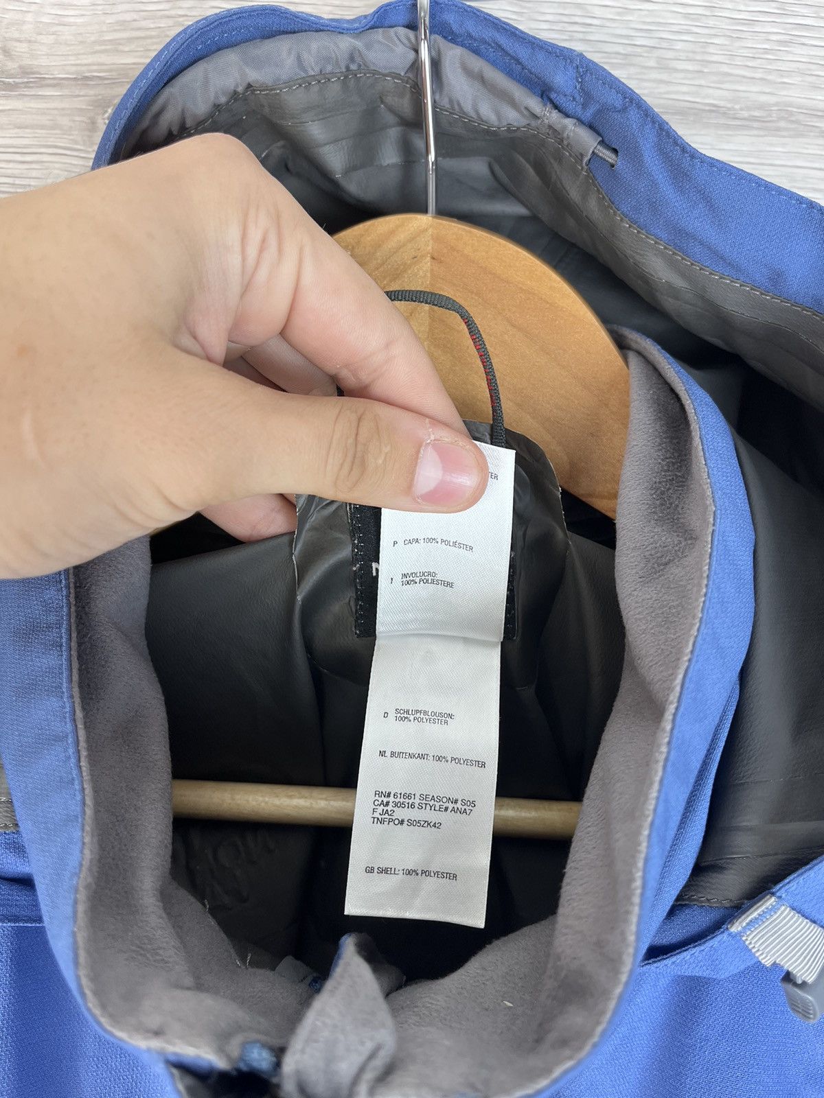 The North Face Women's outdoor jacket The North Face size M gore-Tex Size M / US 6-8 / IT 42-44 - 10 Thumbnail