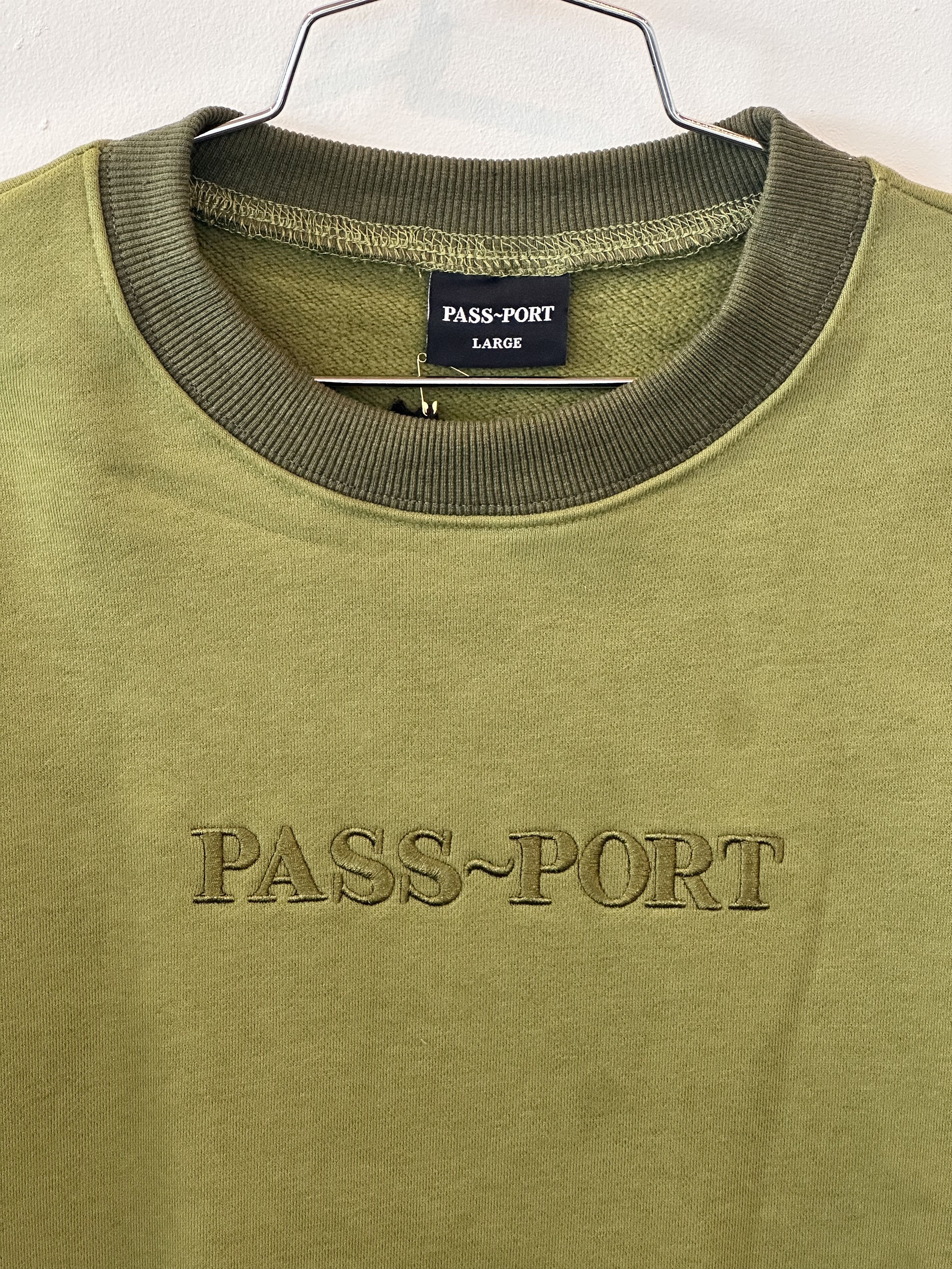 Passport PASS~PORT Official Organic Crewneck Fleece size L Size US L / EU 52-54 / 3 - 4 Thumbnail