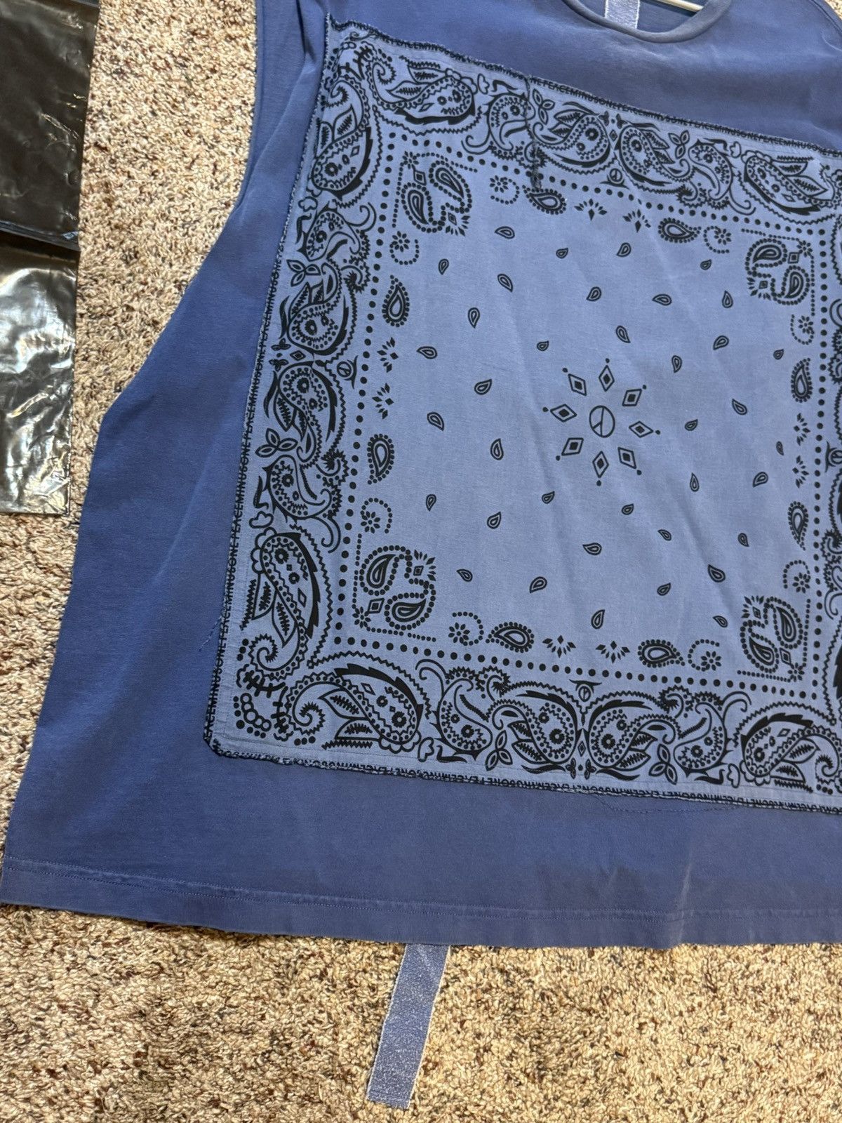 peaceminusone Peaceminusone Blue Sleeveless Bandana Print Tee Size US XXL / EU 58 / 5 - 3 Thumbnail