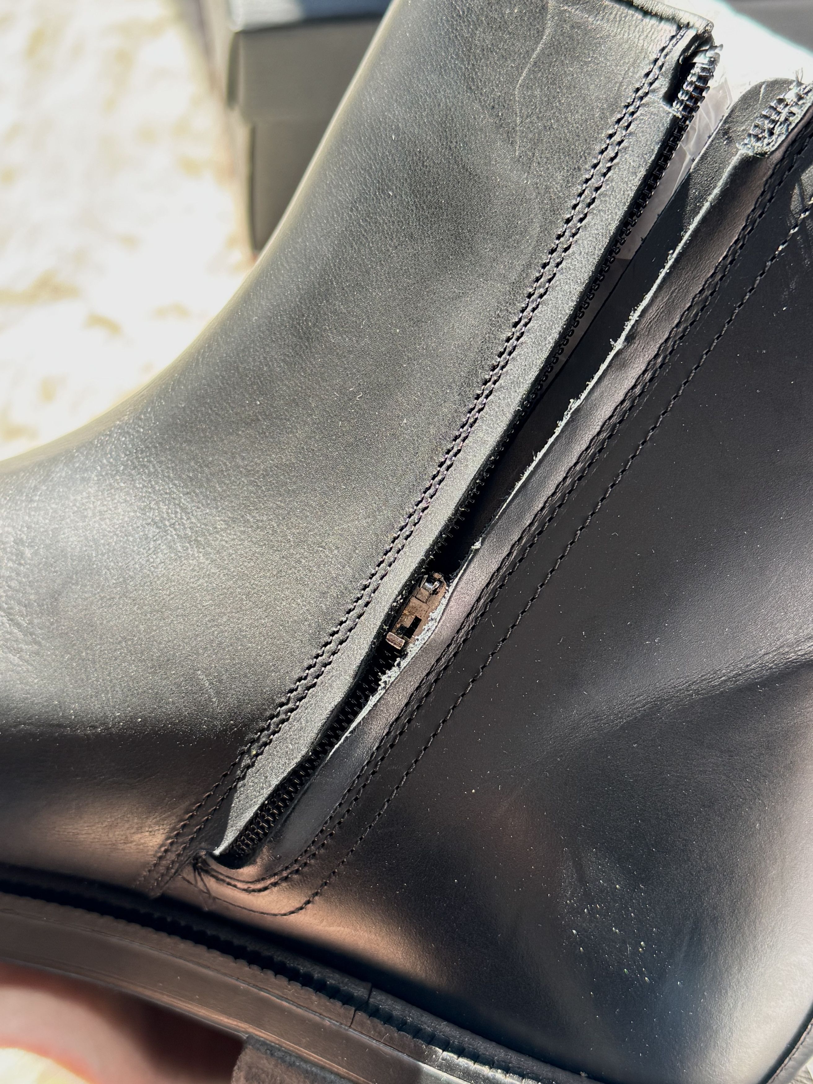 Tommy Hilfiger Tommy Hilfiger Cleated - Black leather ankle chelsea boots Size US 12 / EU 45 - 14 Thumbnail