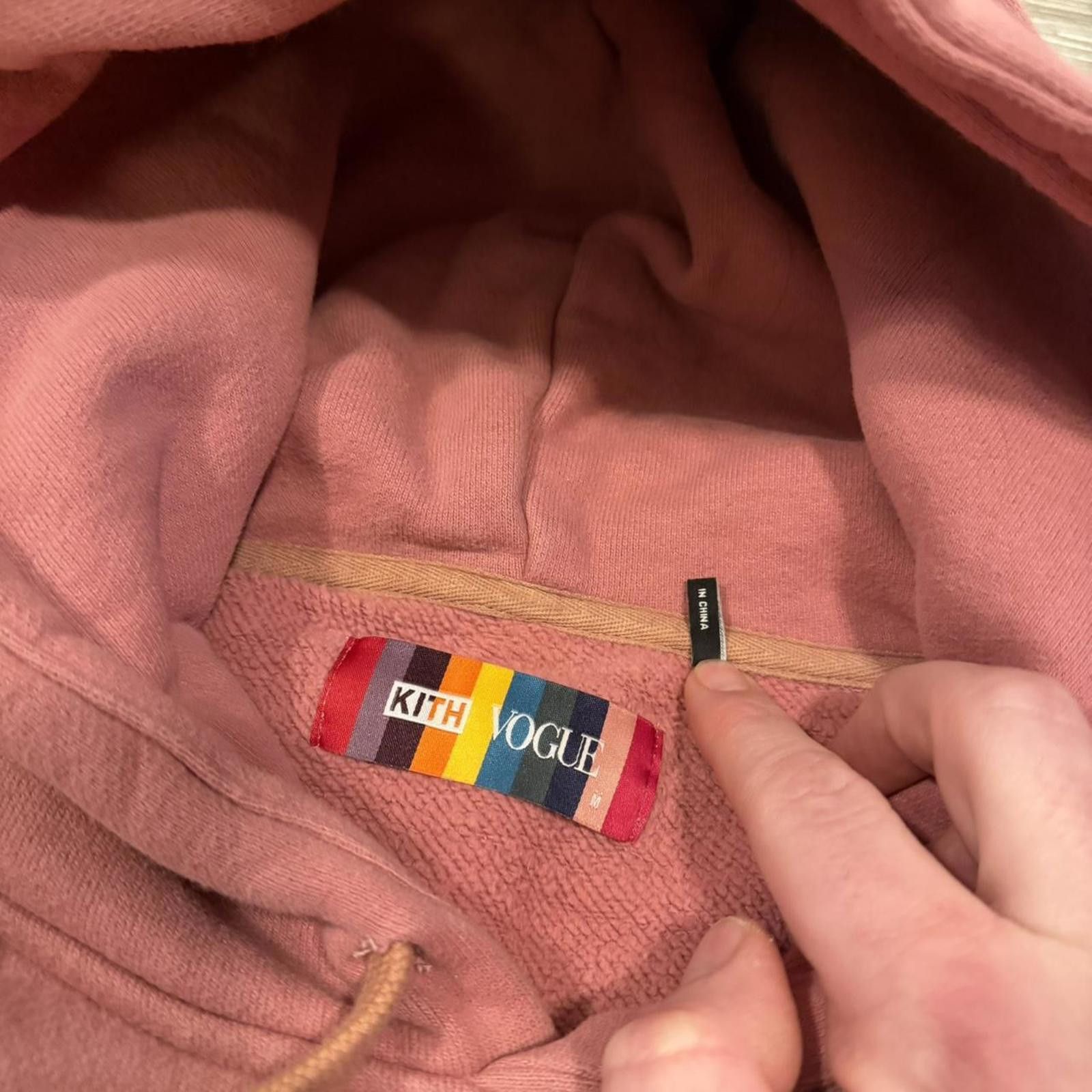 Kith kith vogue dusty rose hoodie M Size US M / EU 48-50 / 2 - 6 Thumbnail