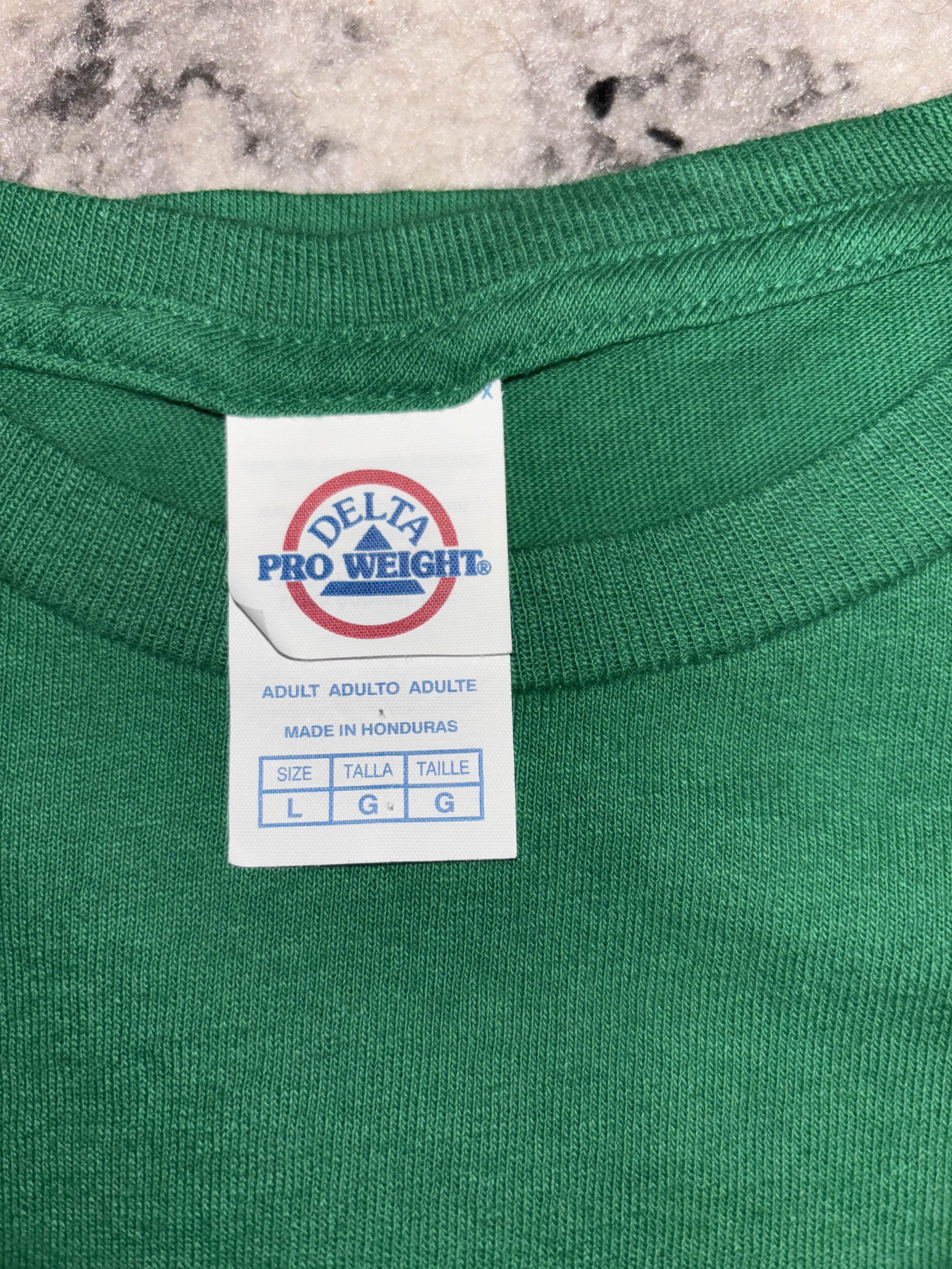 Vintage Y2K Drinks Well With Others Funny Shirt Size US L / EU 52-54 / 3 - 5 Thumbnail