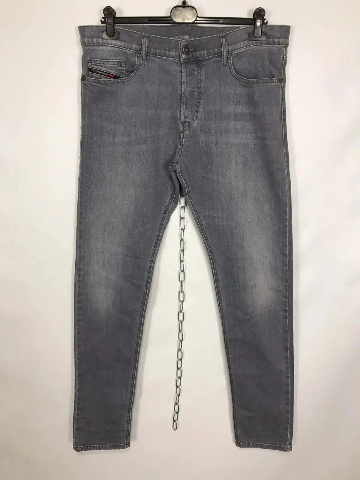 Designer × Diesel Diesel men’s denim jeans 34/32 Size US 34 / EU 50 - 1 Thumbnail