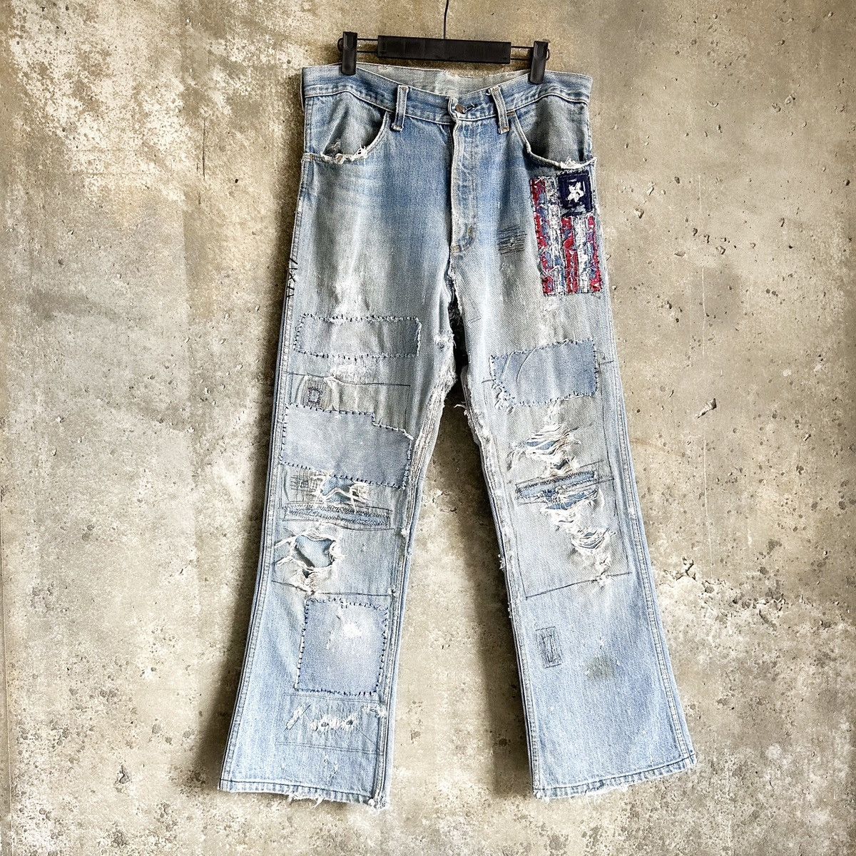 Vintage 70’s THRASHED Vintage Boro Flag Repair Patchwork Flare Denim Size US 33 - 1 Thumbnail