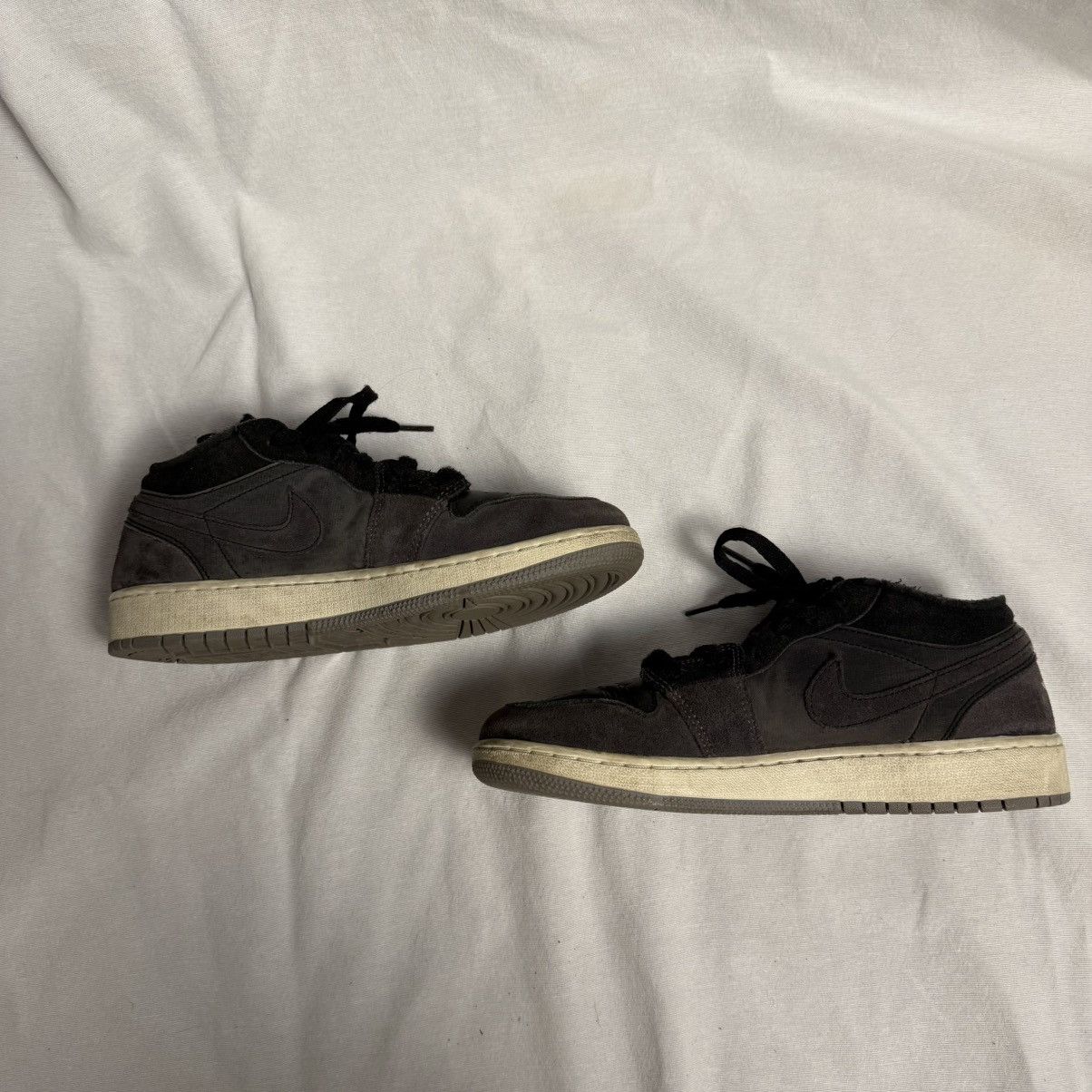 Nike Air Jordan 1 Low OG “Black Suede” - Size 6.5Y Size US 6.5 / EU 39-40 - 1 Thumbnail