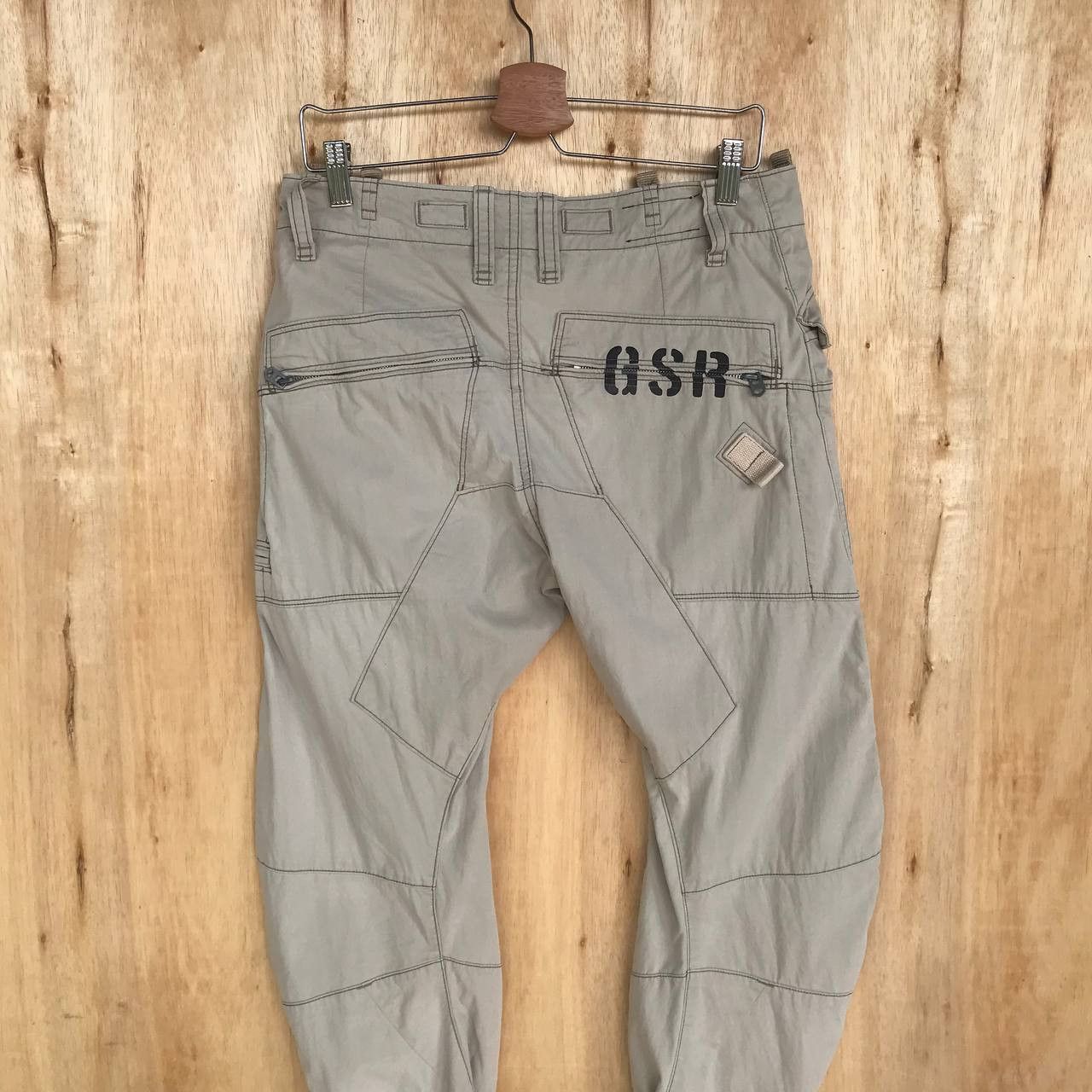 20471120 × Beauty Beast × G-Star (W30x28)G-Star Curved Leg cargo multipocket Size US 30 / EU 46 - 7 Thumbnail
