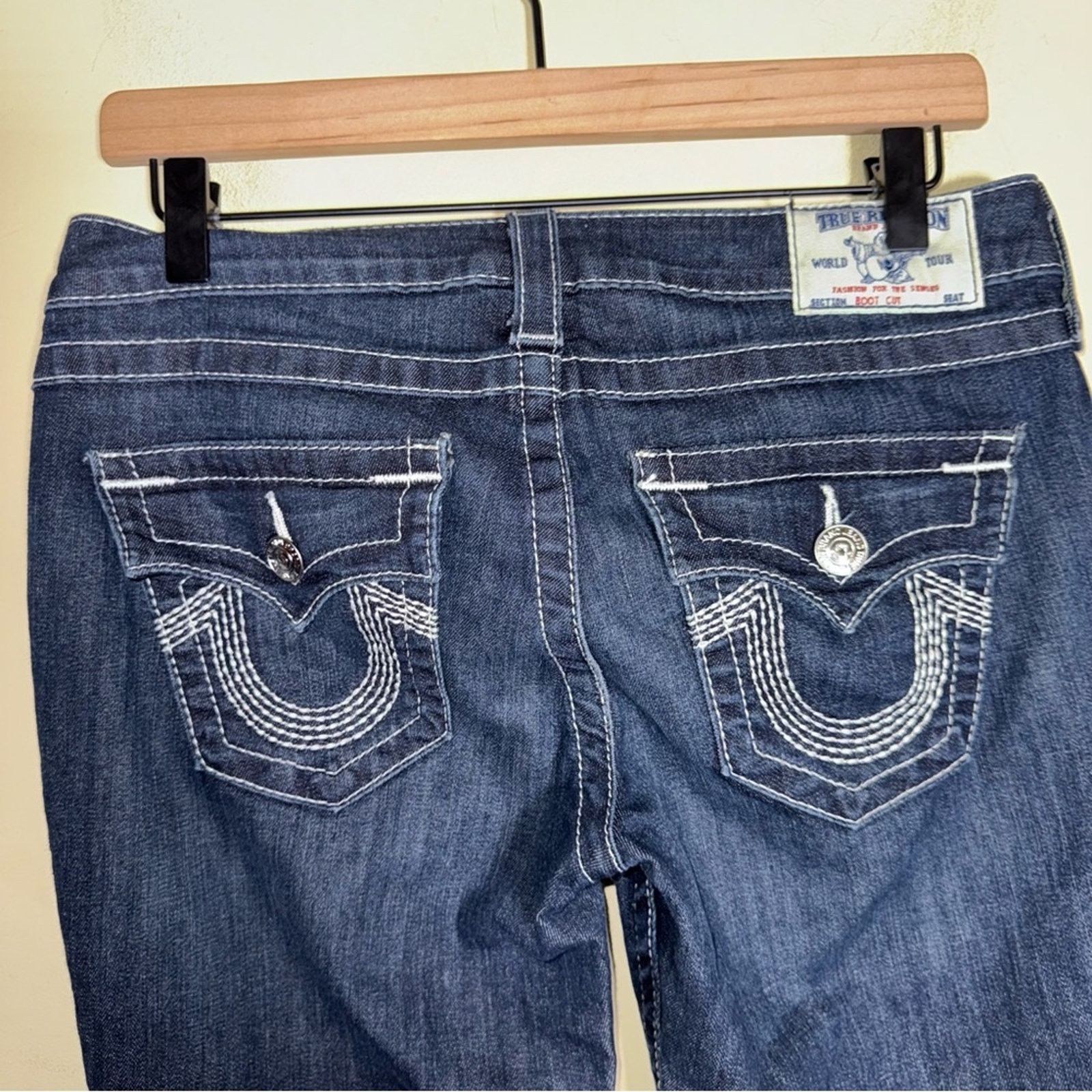 True Religion NWOT TRUE RELIGION white stitch classic bootcut jeans 28 Size 28" / US 6 / IT 42 - 5 Thumbnail