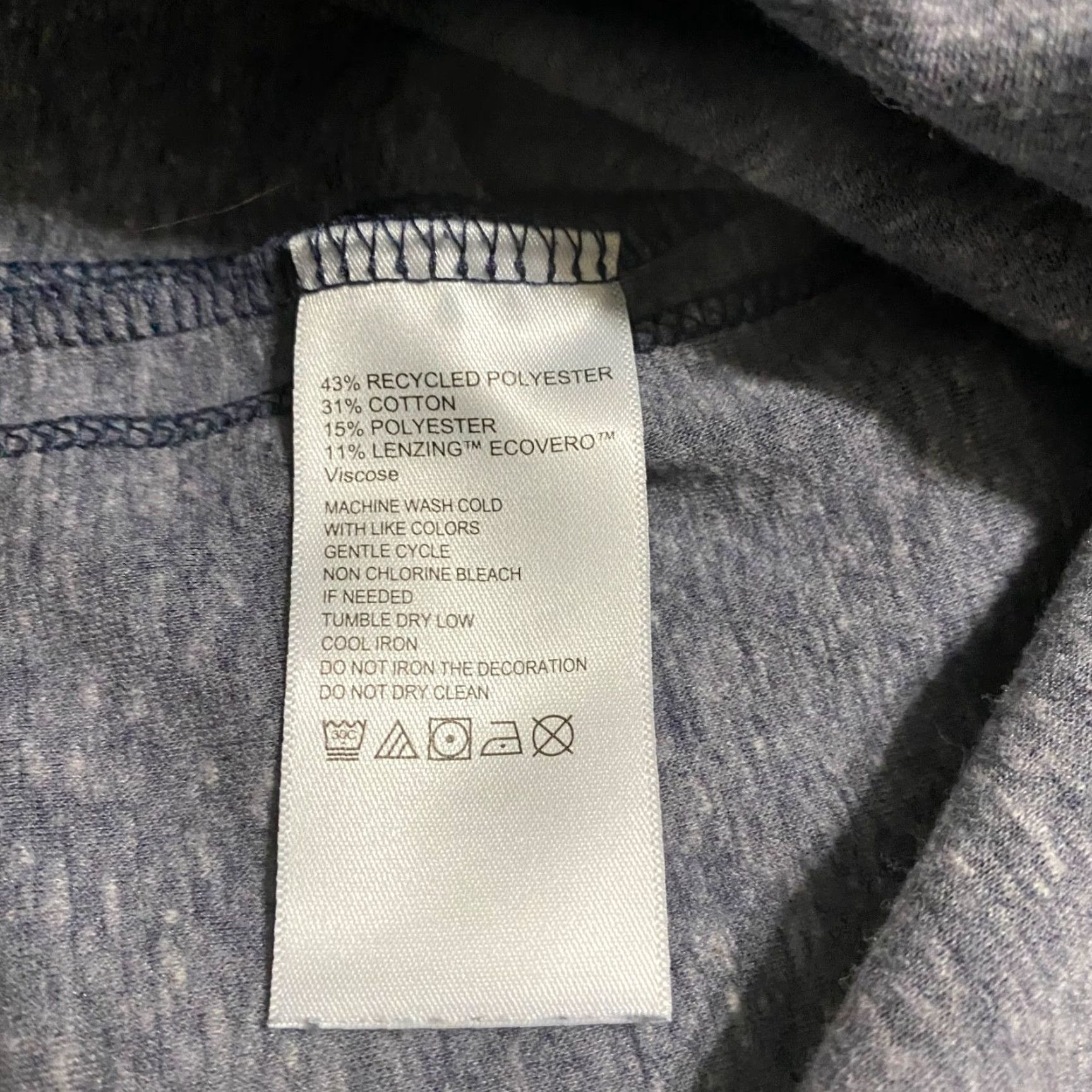 Tommy Bahama Tommy Bahama Mens Shirt Gray V-Neck Long Sleeve Cotton Blend Shirt M Adult Mens Size US M / EU 48-50 / 2 - 6 Thumbnail