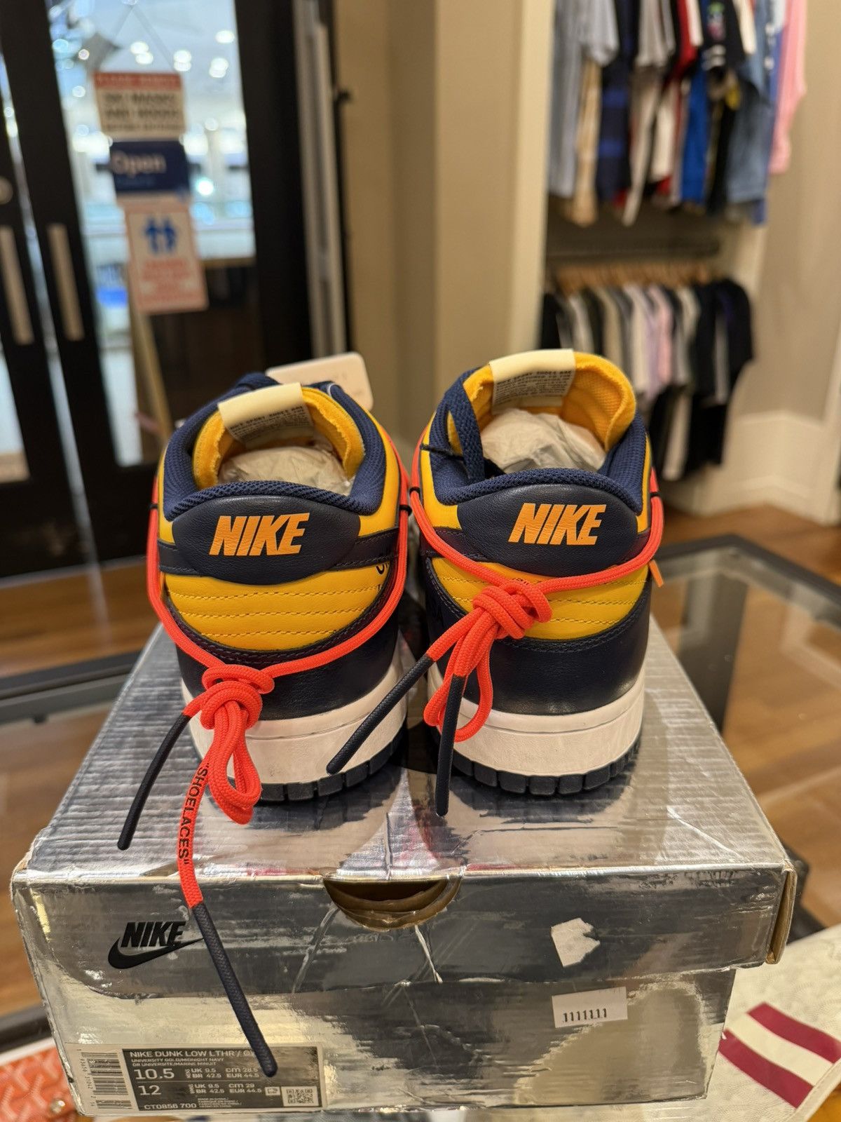 Nike × Off-White Off White x Nike Dunk Low “Off White Michigan’ Size US 10.5 / EU 43-44 - 6 Thumbnail