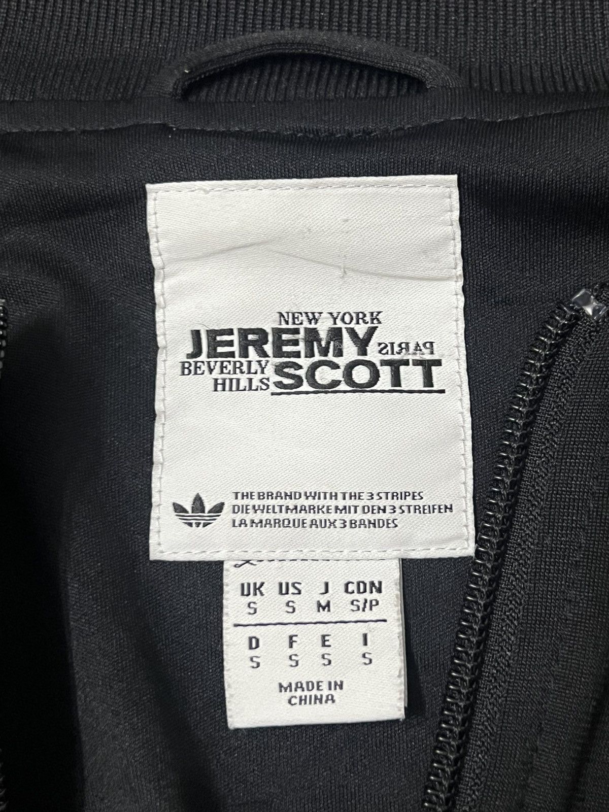Adidas × Jeremy Scott Jeremy Scott Adidas New York spell out golden embroidery Size US S / EU 44-46 / 1 - 3 Thumbnail