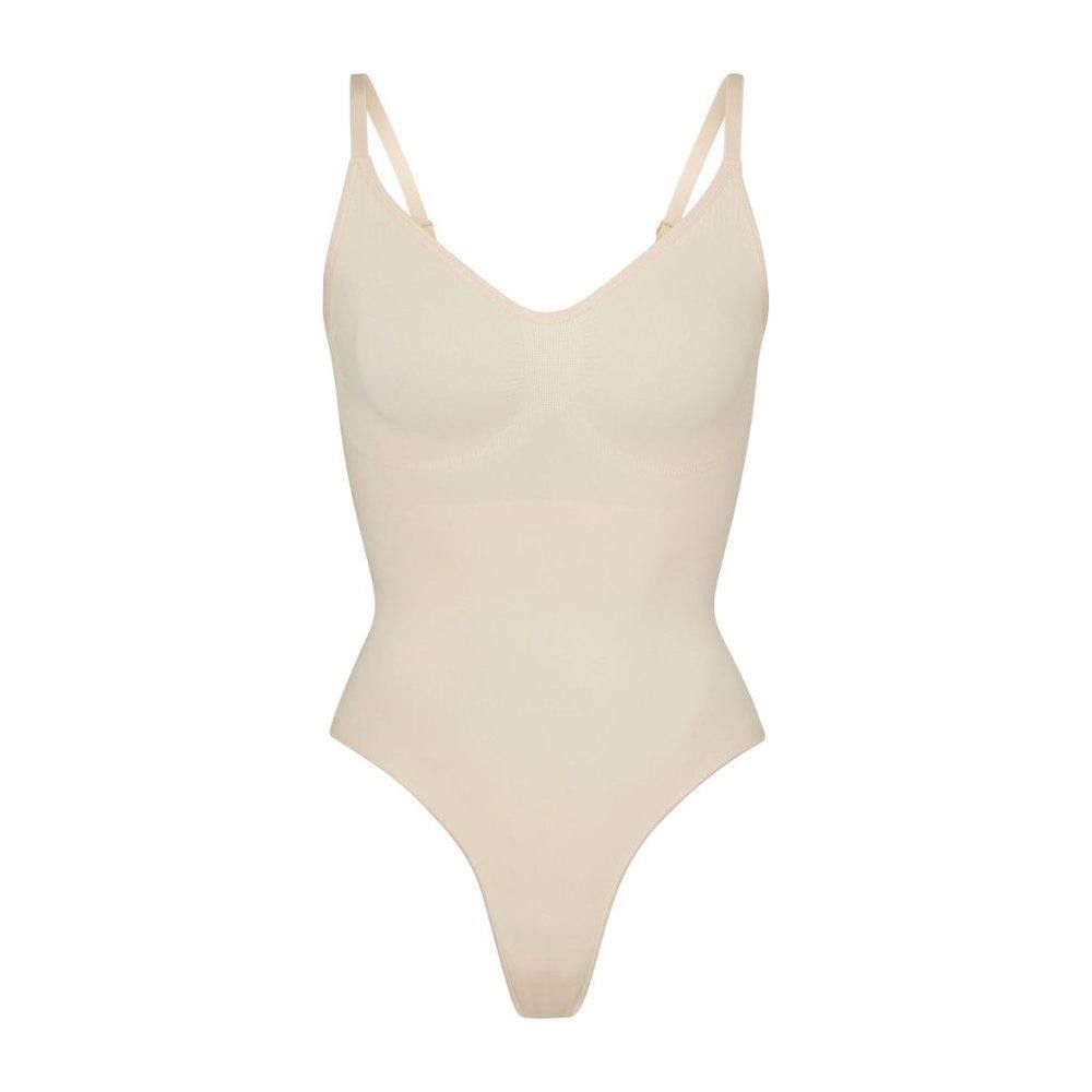 Designer CT599a Skims NWOT Seamless Sculpt Thong Bodysuit Sand L/XL Size ONE SIZE - 1 Thumbnail