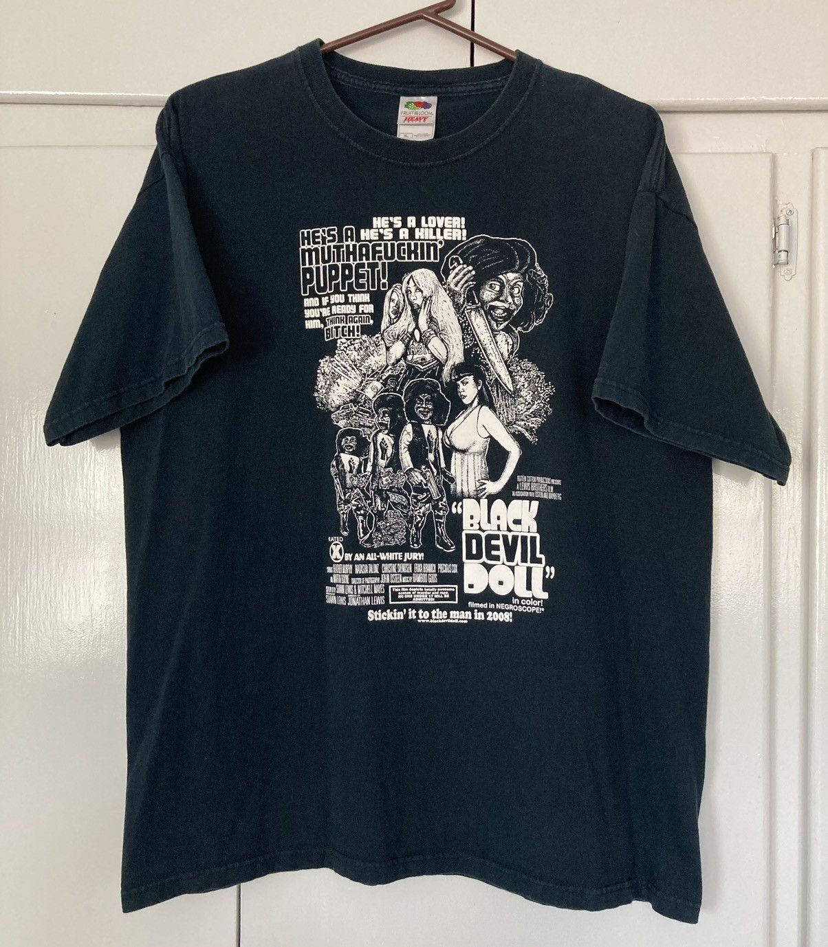 Fruit Of The Loom BLACK DEVIL DOLL HORROR MOVIE SHIRT PUPPET BLAXPLOITATION Size US XL / EU 56 / 4 - 1 Thumbnail