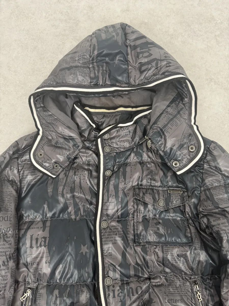 John Galliano AW2010 John Galliano Magazine Newspapers Black & Brown Hooded Puffer Jacket Size US L / EU 52-54 / 3 - 12 Thumbnail