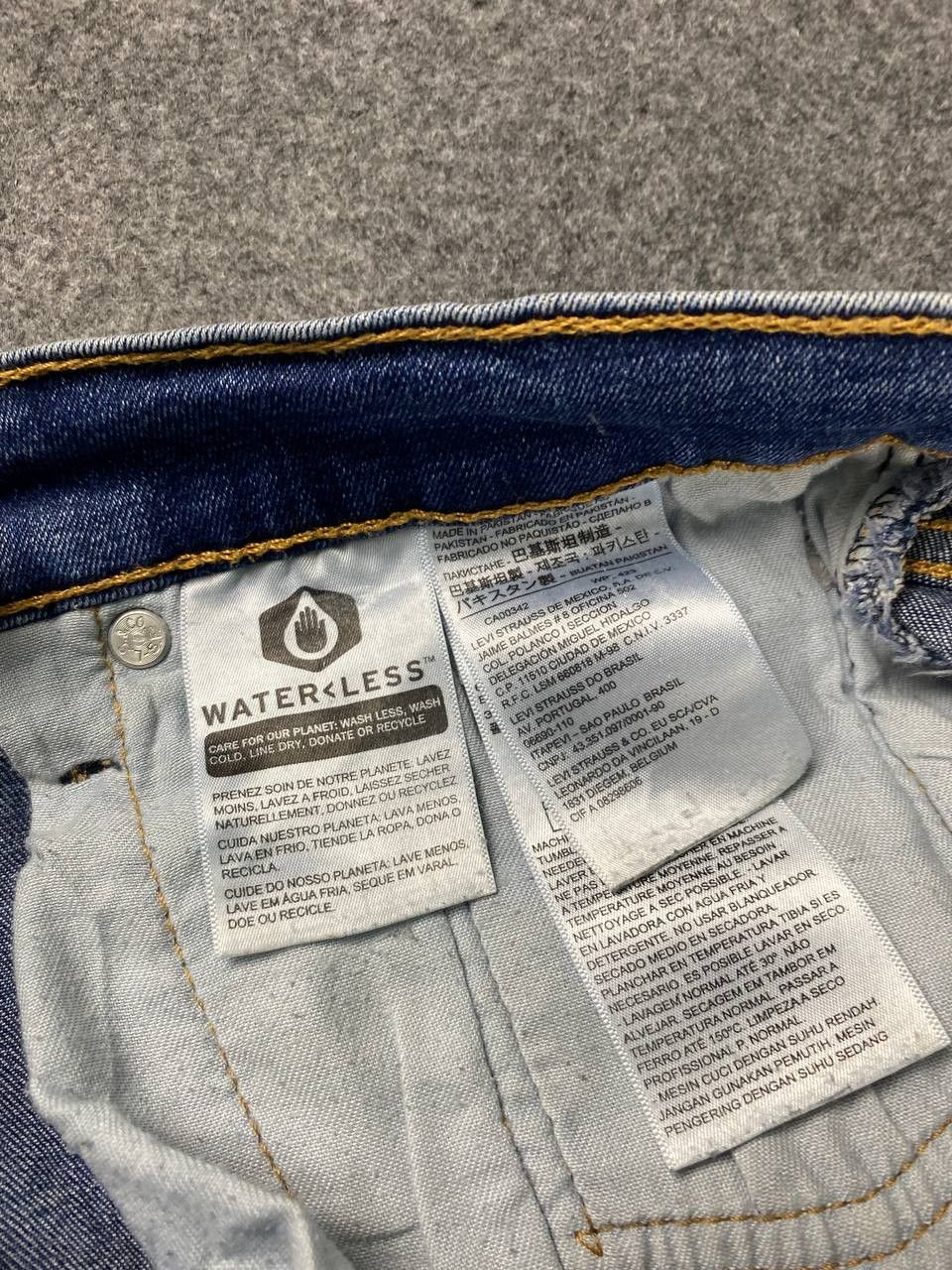 Levi's levis 502 waterless distressed denim Size US 34 / EU 50 - 13 Thumbnail
