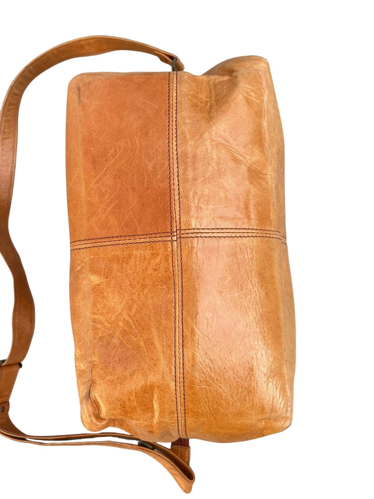 Leather Patina Nappa Leather Sling Bag DAKOTA Japan Size ONE SIZE - 18 Thumbnail