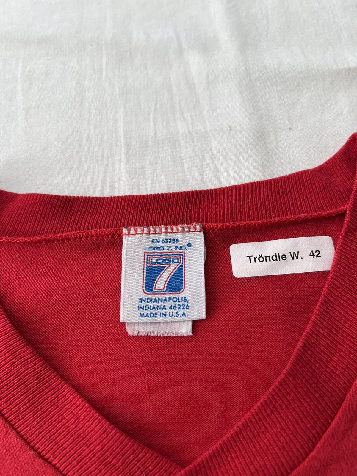 NFL Vintage 90s Kansas City Chiefs NFL Logo 7 T-shirt Size US XL / EU 56 / 4 - 12 Thumbnail